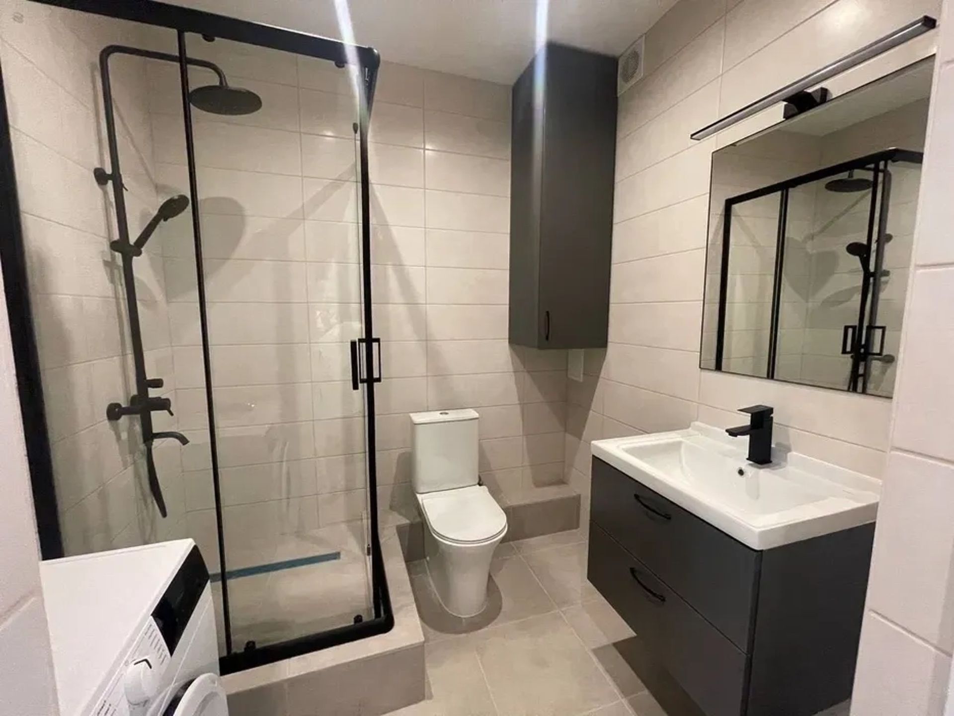 Квартира студії 22.6м² біля метро Нивки, 5хв від метро