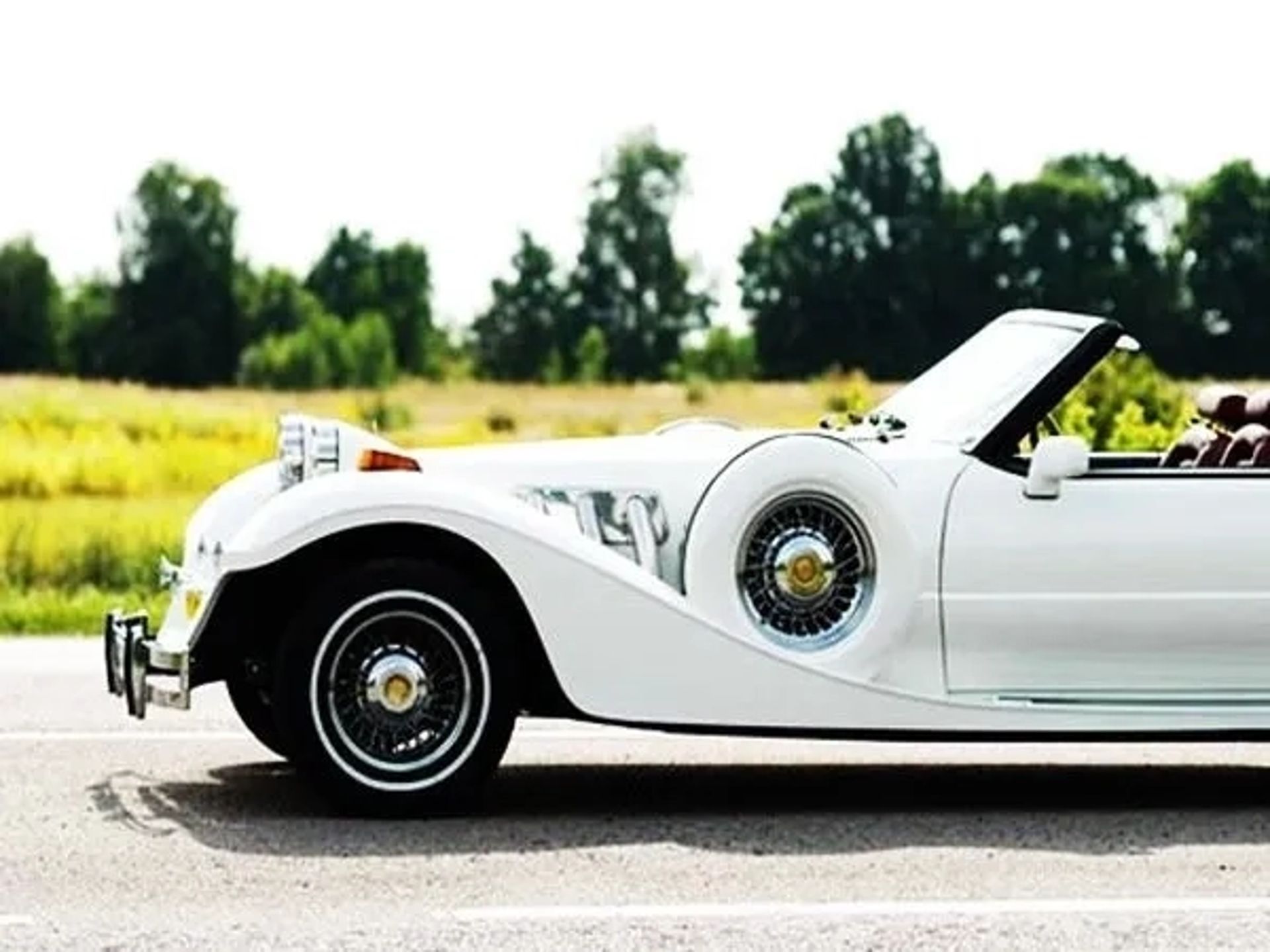 239 Ретро кабріолет білий на весілля Mitsuoka Dore 1993 рік