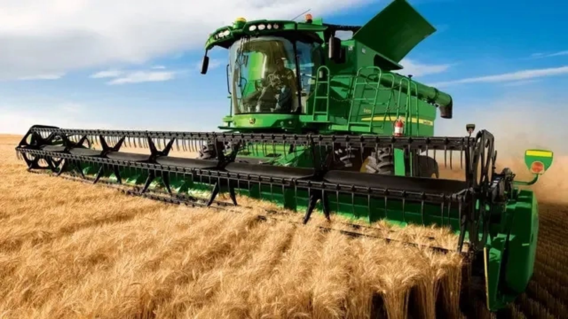 Комбайн John Deere. Готовий до жнив
