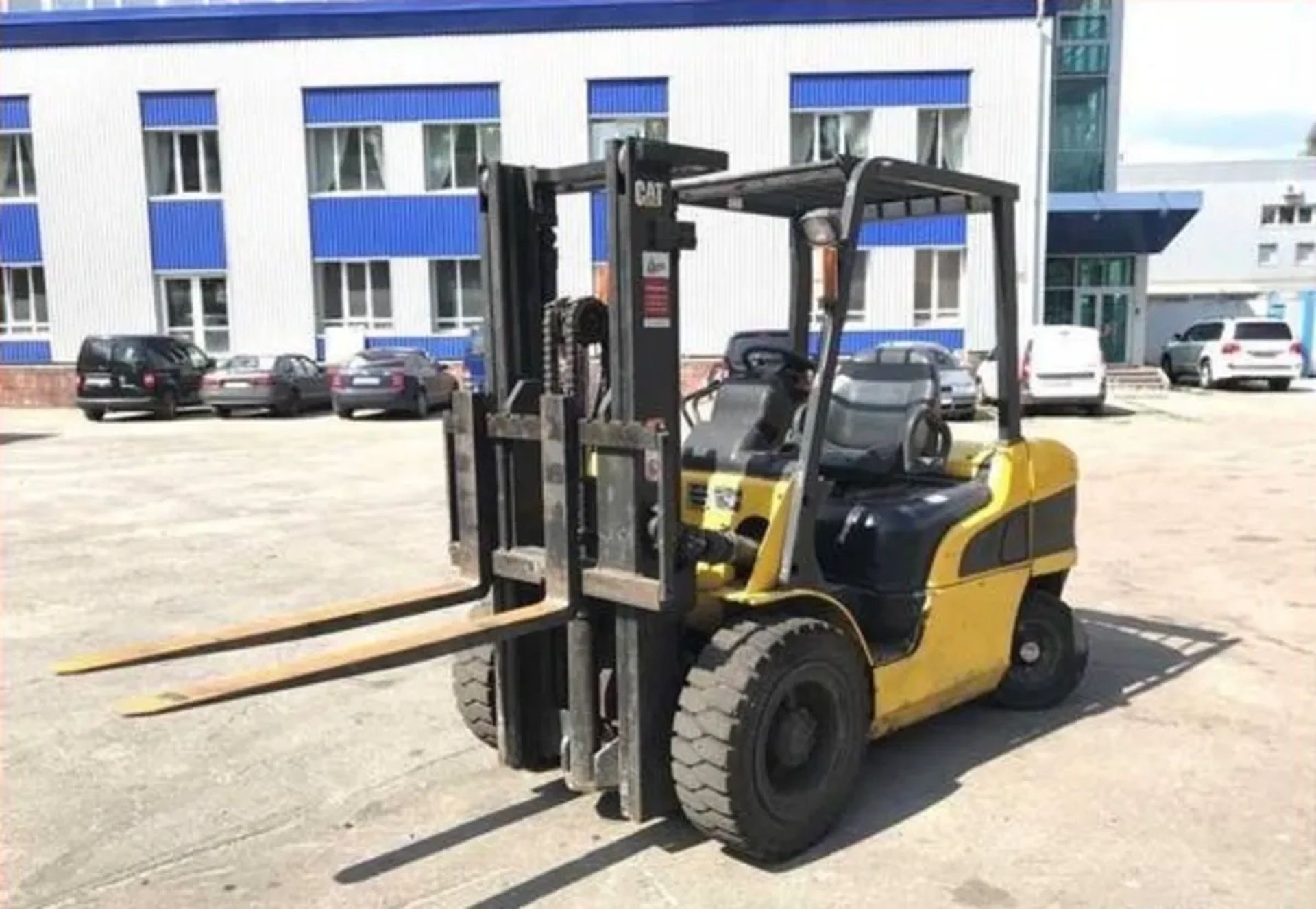 Навантажувач вилковий Caterpillar FD20CNT