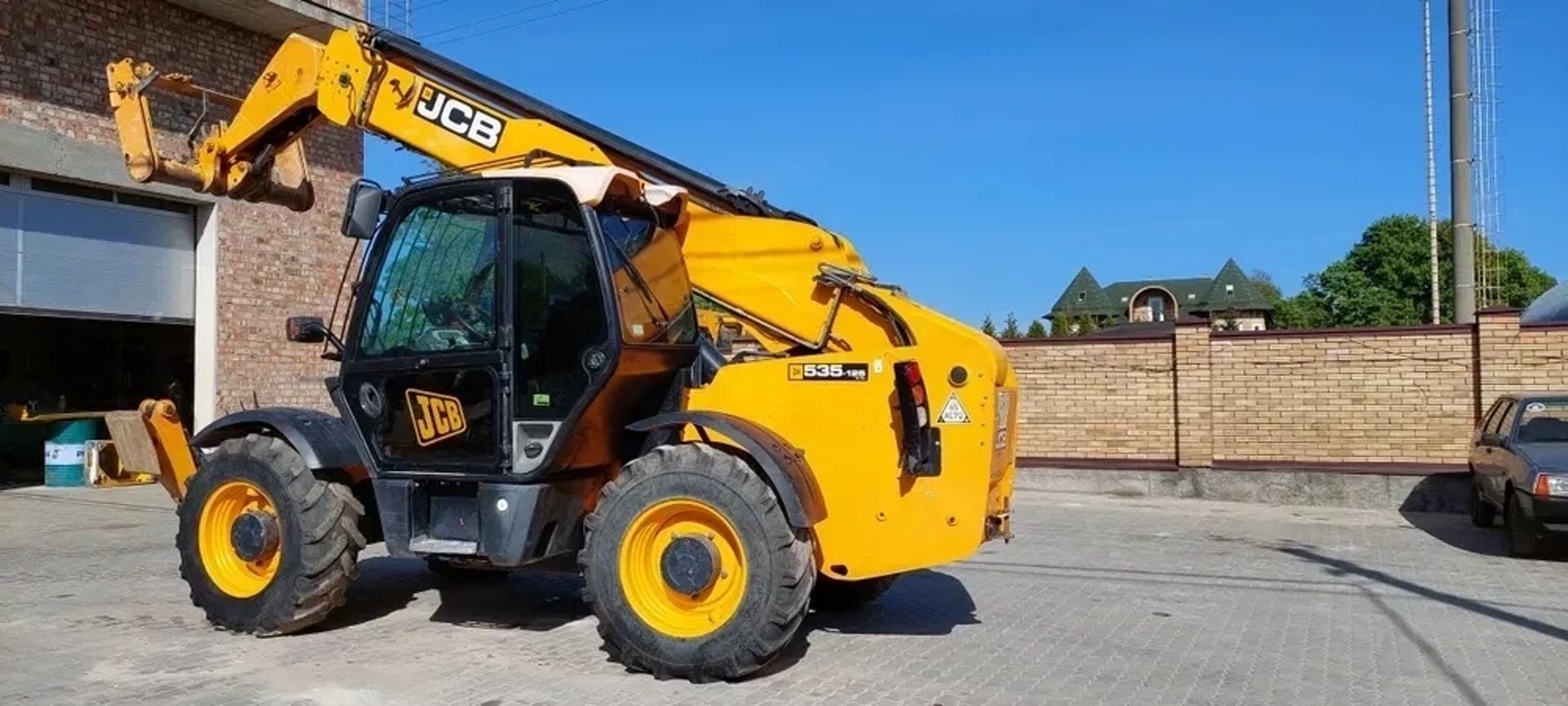 Телескопічний навантажувач ,jcb,маніту.