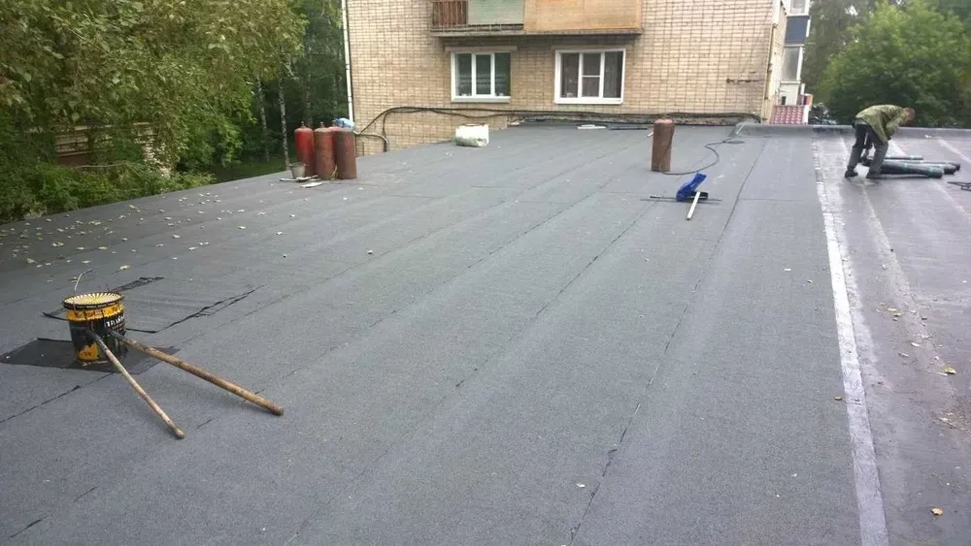 Покрівельні роботи. Заміна. Ремонт даху будинку, балкону. Усунення течі