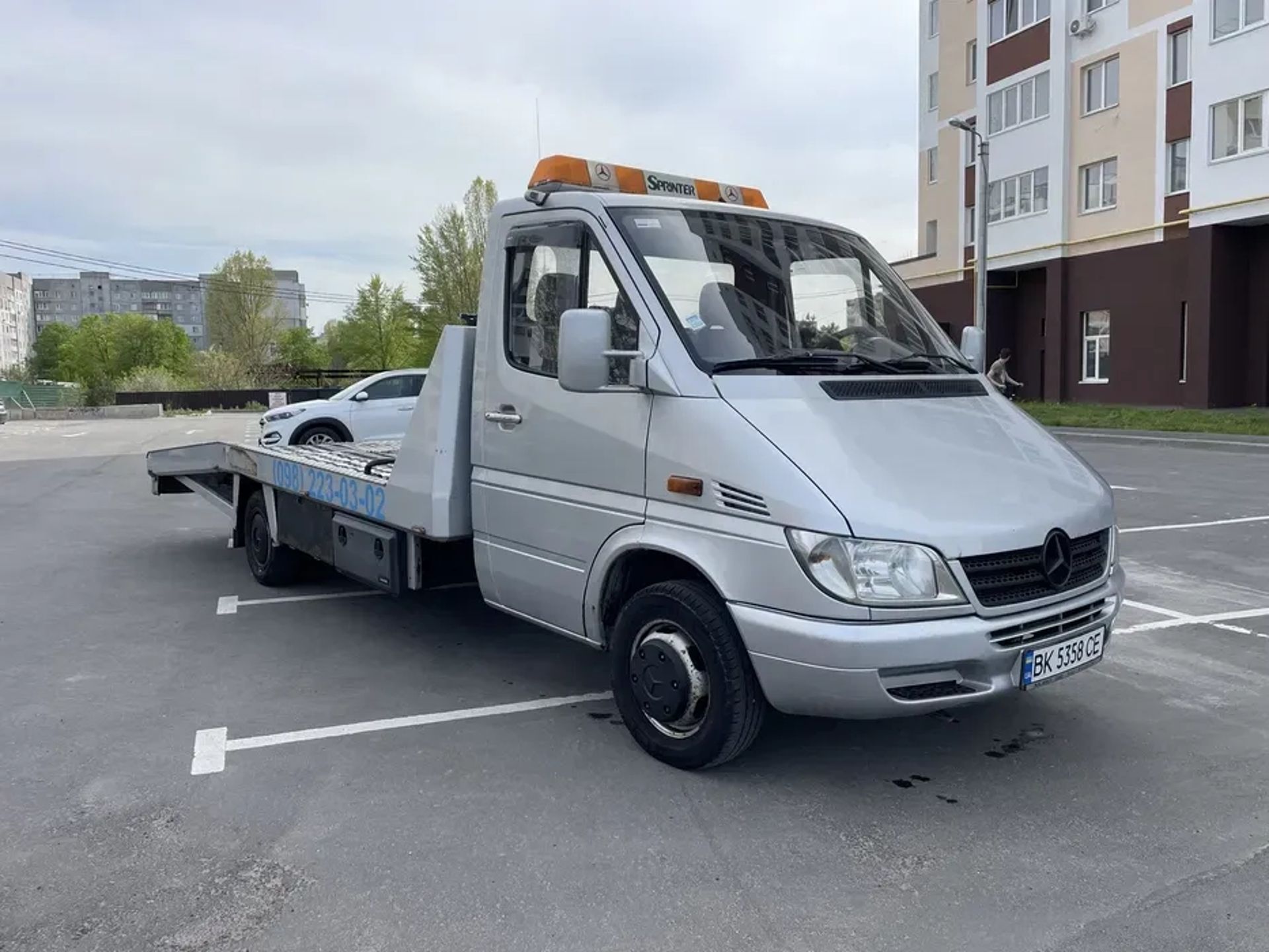 Евакуатор Київ, область, Україна. Евакуатор недорого