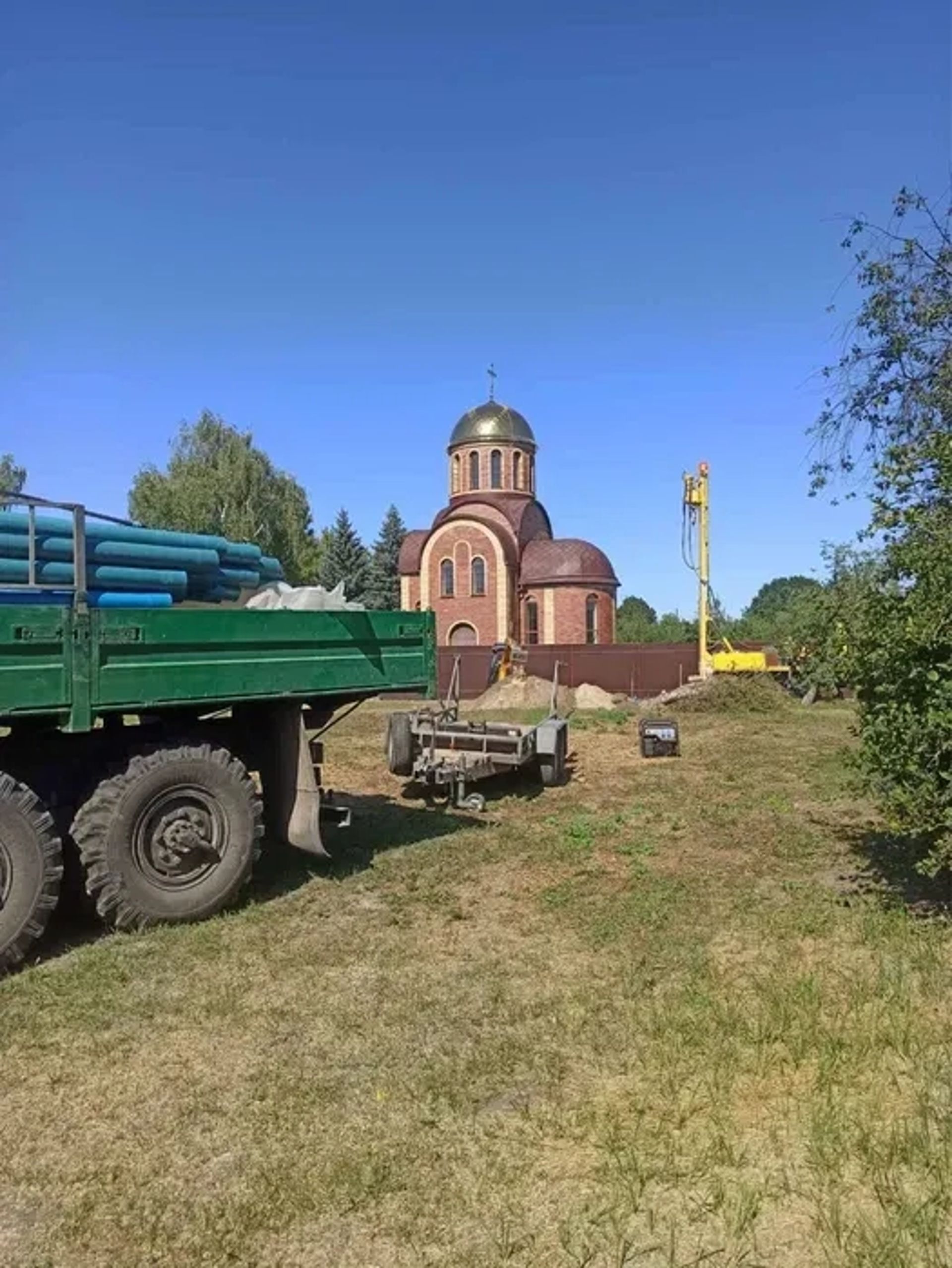 Якісне буріння свердловин на воду та повне облаштування водяної лінії у вашому домі