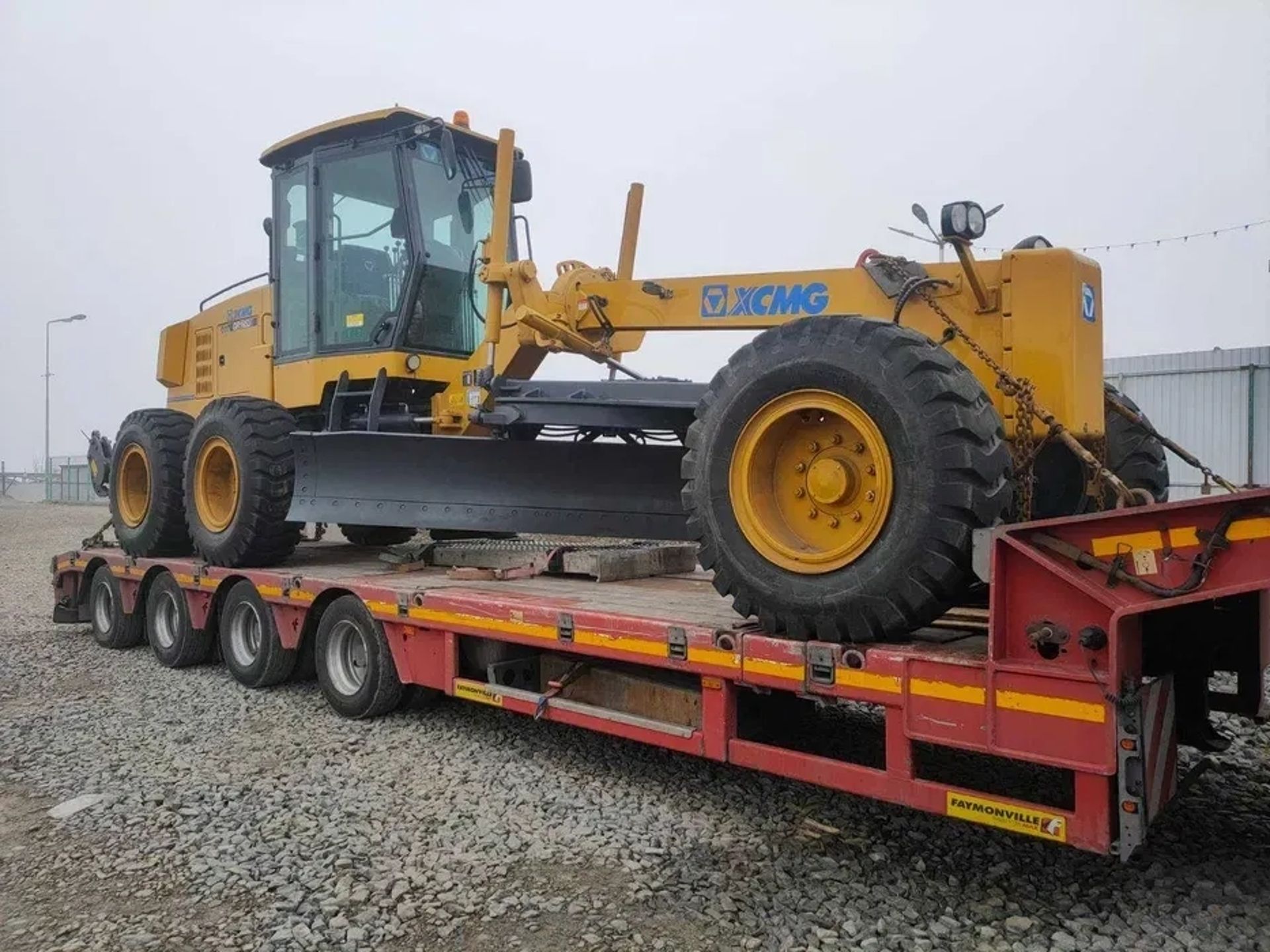 Дорожній Автогрейдер XCMG GR165
