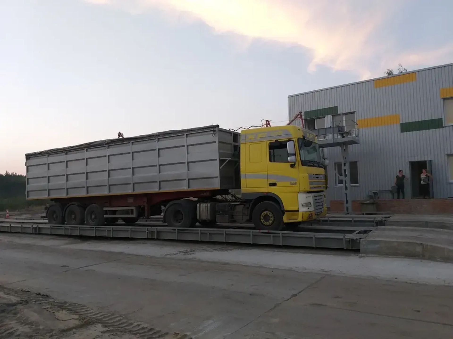 Професійний ремонт автомобільних і вагонних ваг