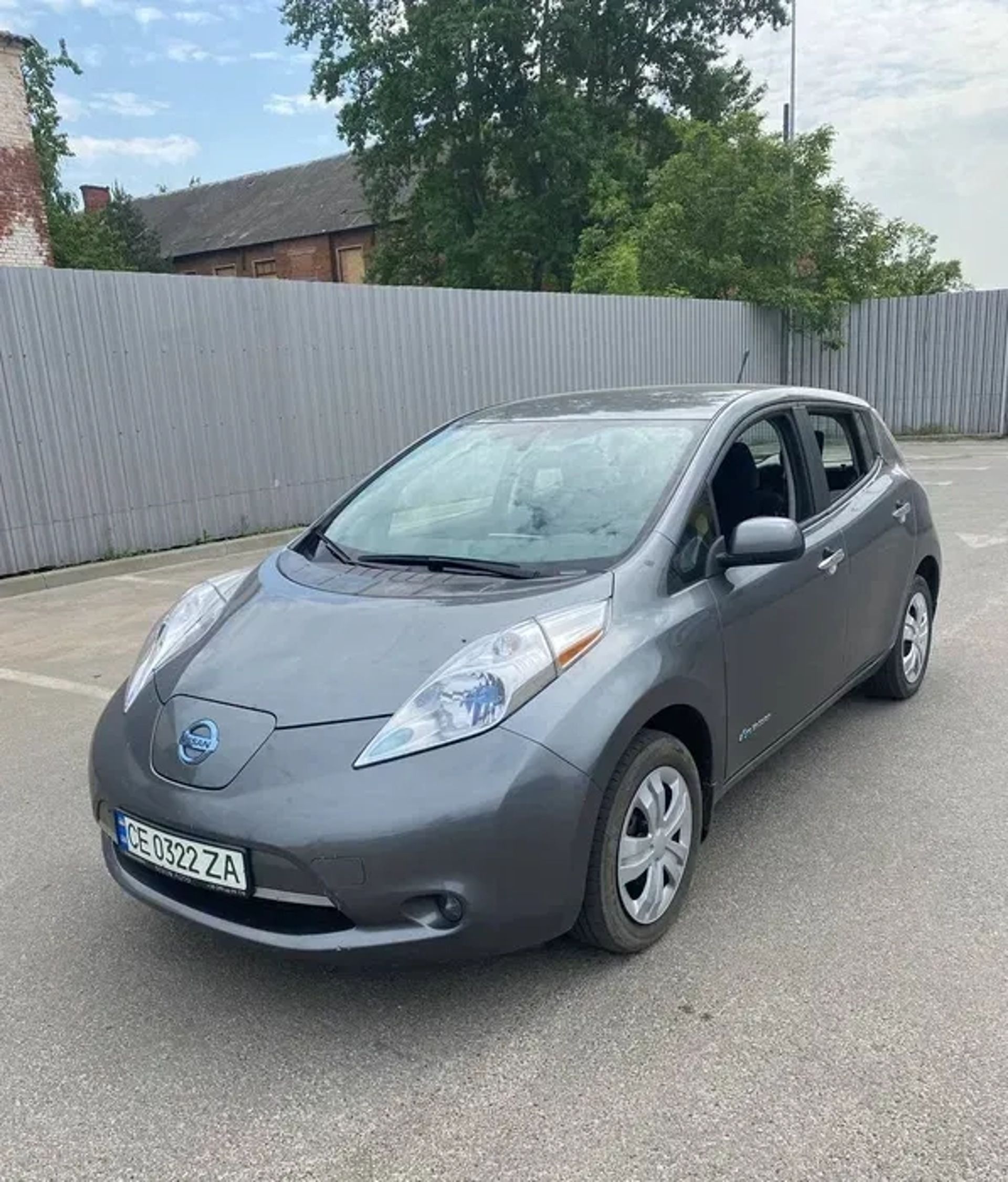 Nissan Leaf — економічний електромобіль