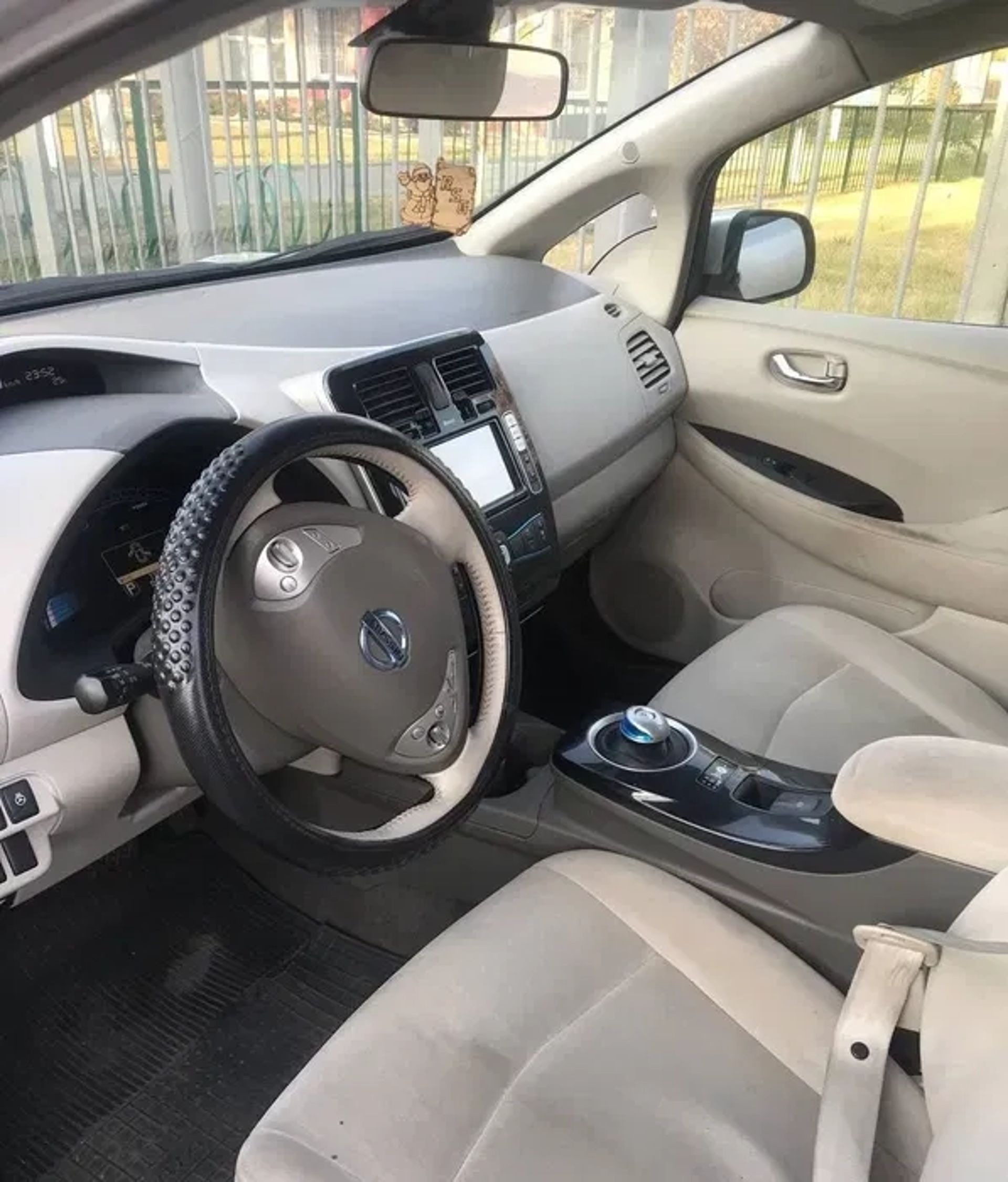 Nissan Leaf — економічний електромобіль