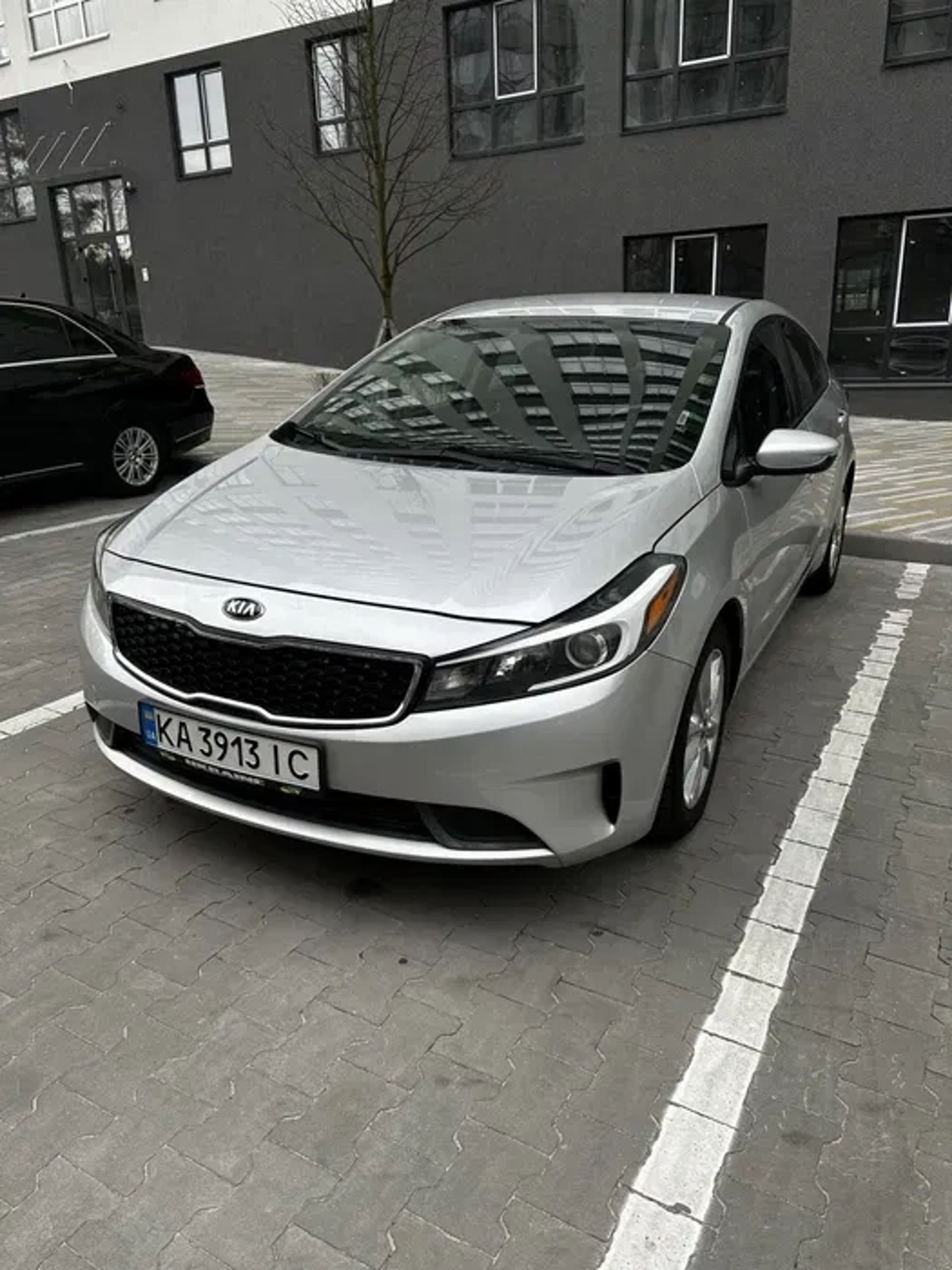 Авто KIA FORTE