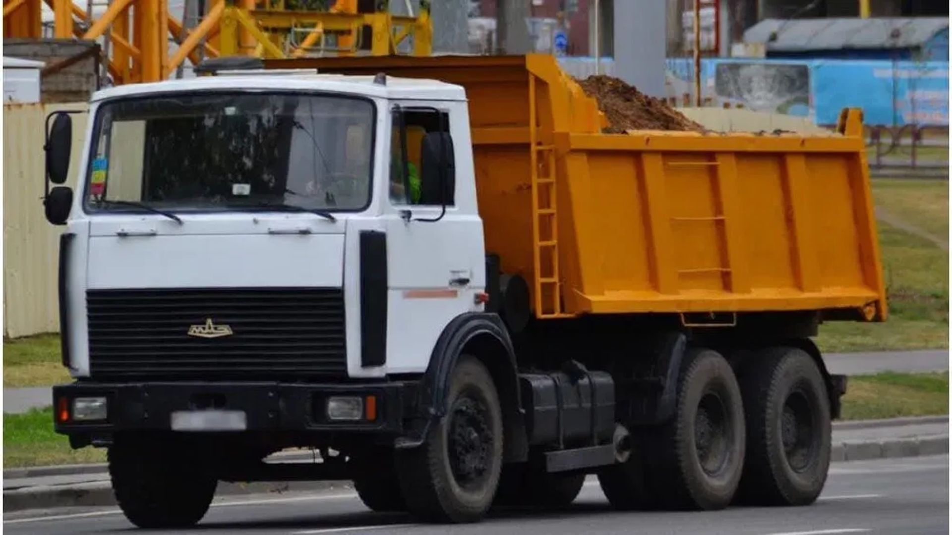 Якісні послуги по прибиранню снігу.