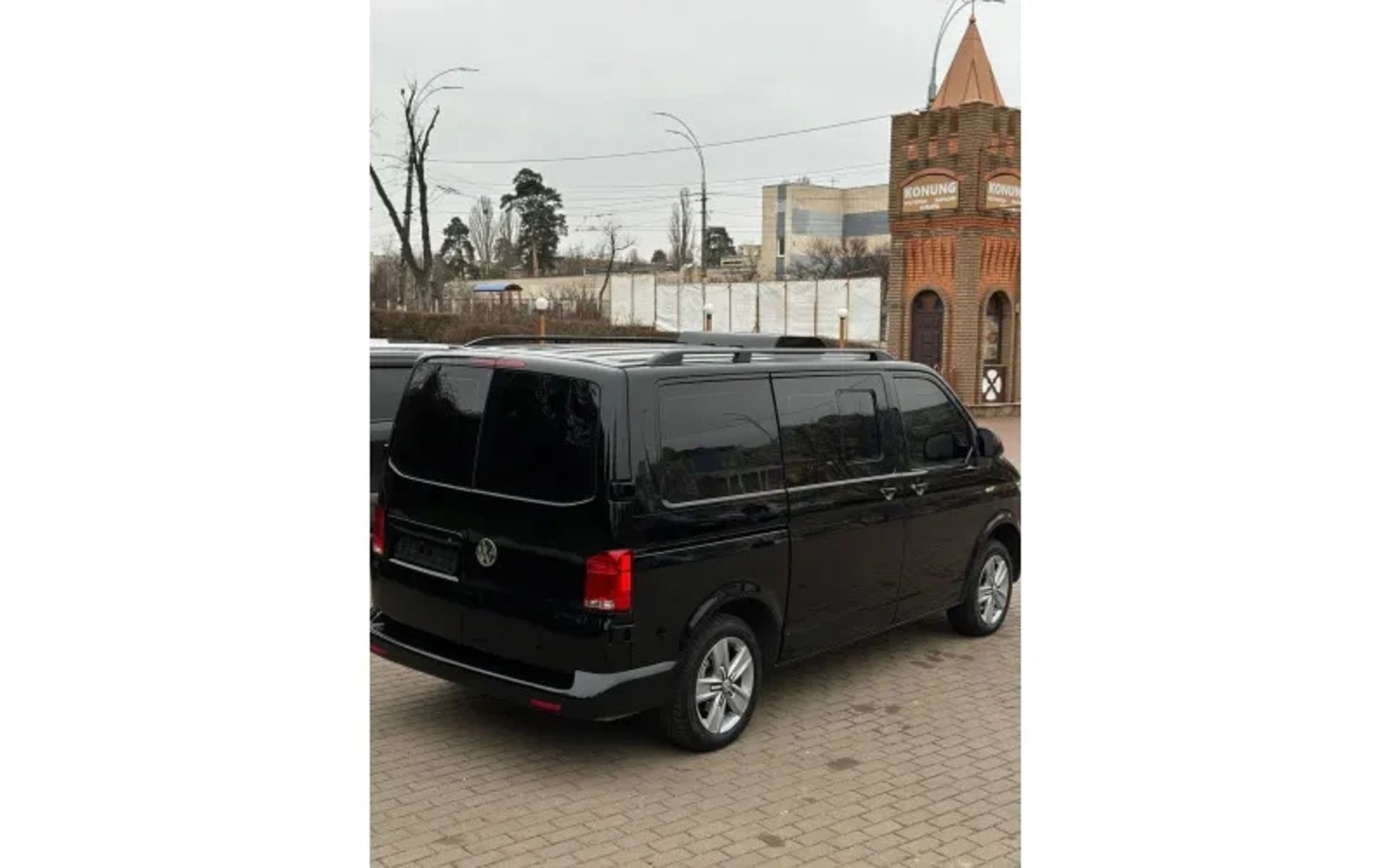 Volkswagen T5 пасажир, Броньований