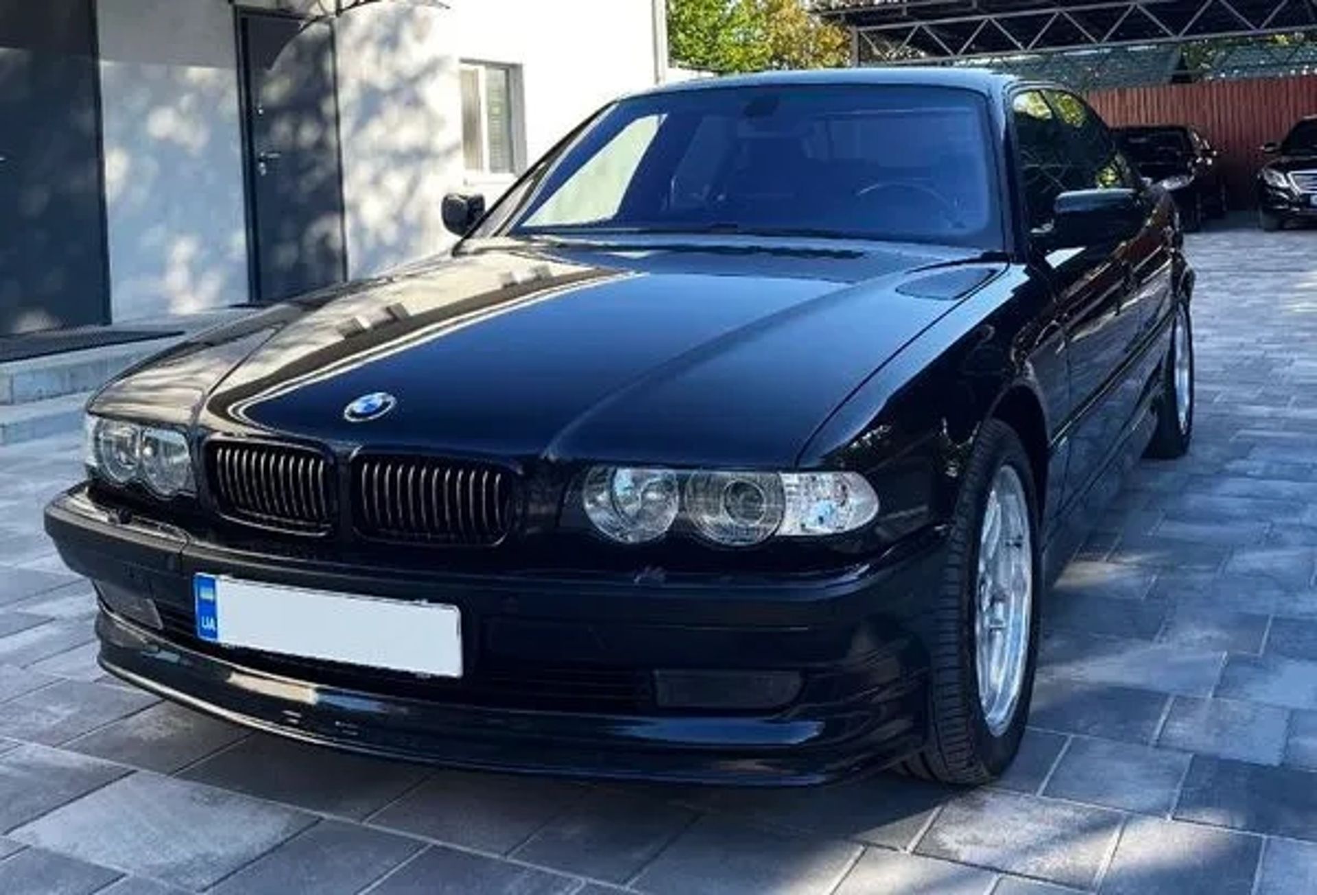 362 Авто BMW 750i E38 чорний 2001 року в Києві