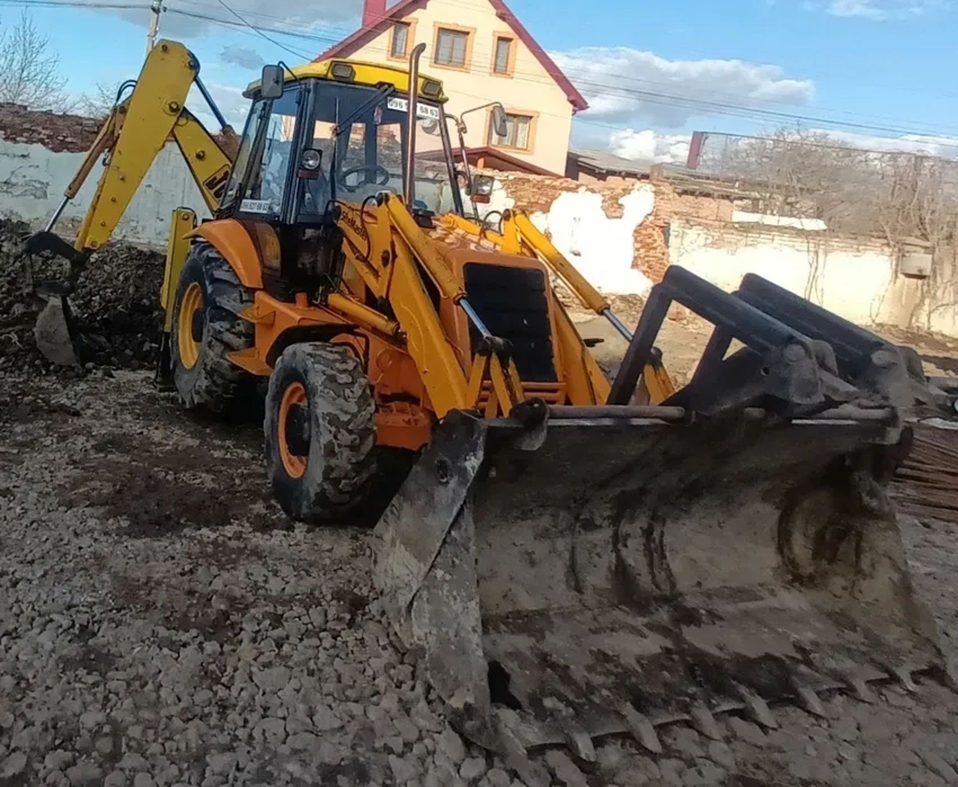 Екскаватор-Навантажувач JCB 3CX