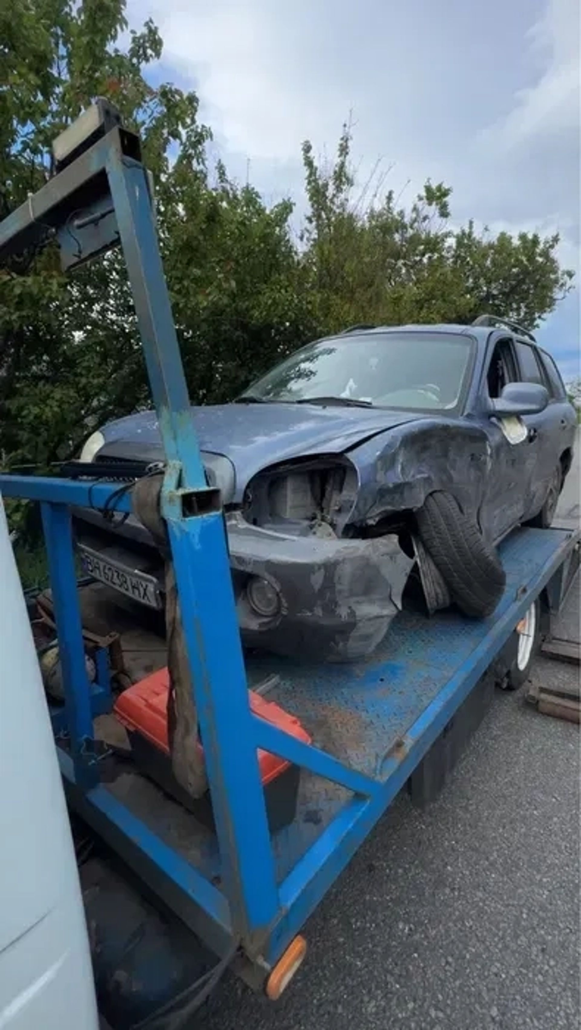 Евакуатор на базі автомобіля «ГАЗель» для перевезення авто після ДТП