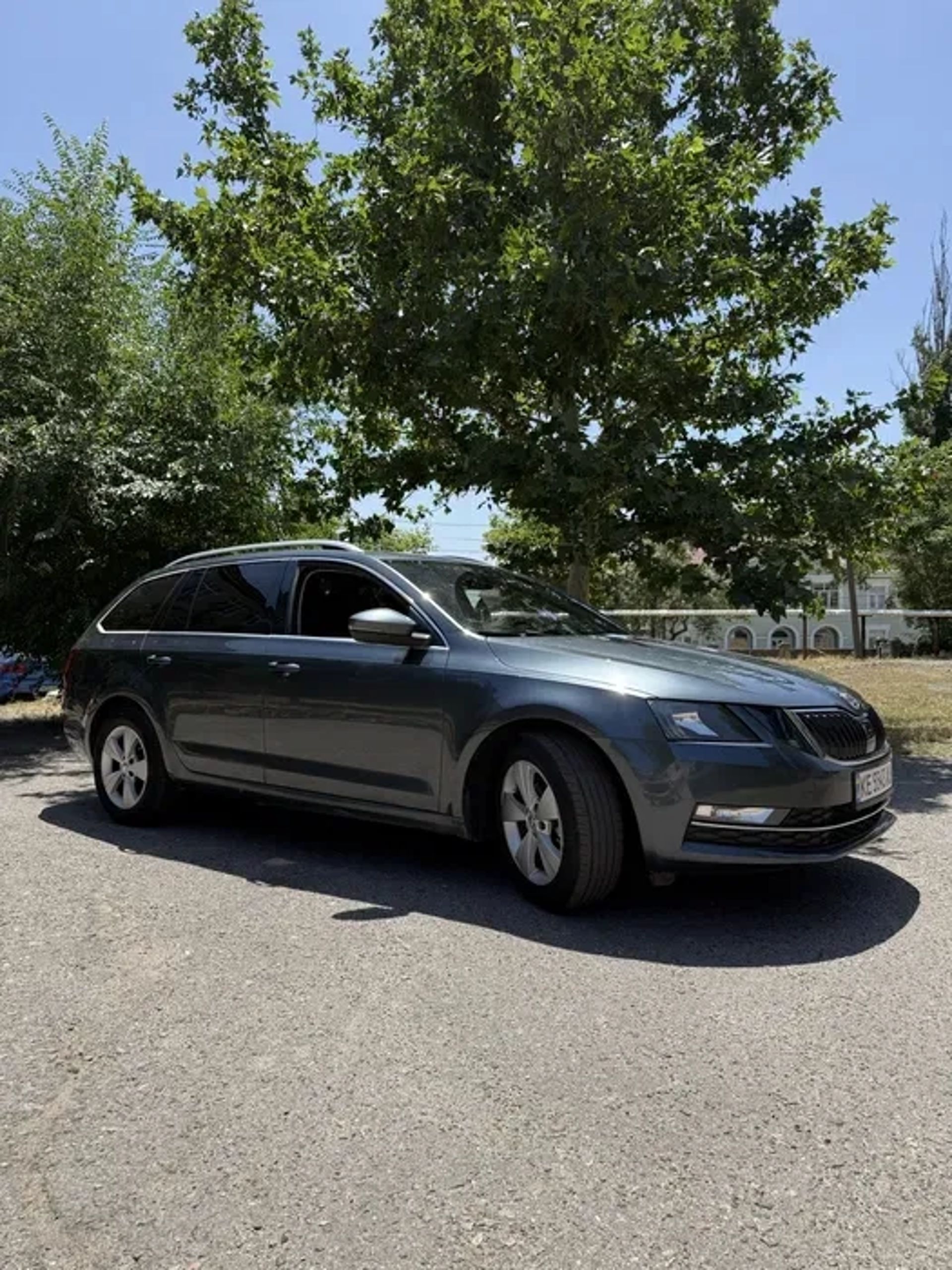Авто Skoda Octavia 1.6d