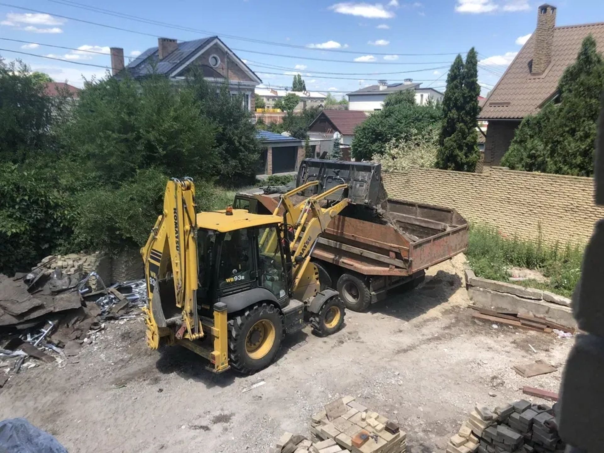 Вивіз будівельного сміття від 5 до 30 т. Доставка пісоку, щебіню