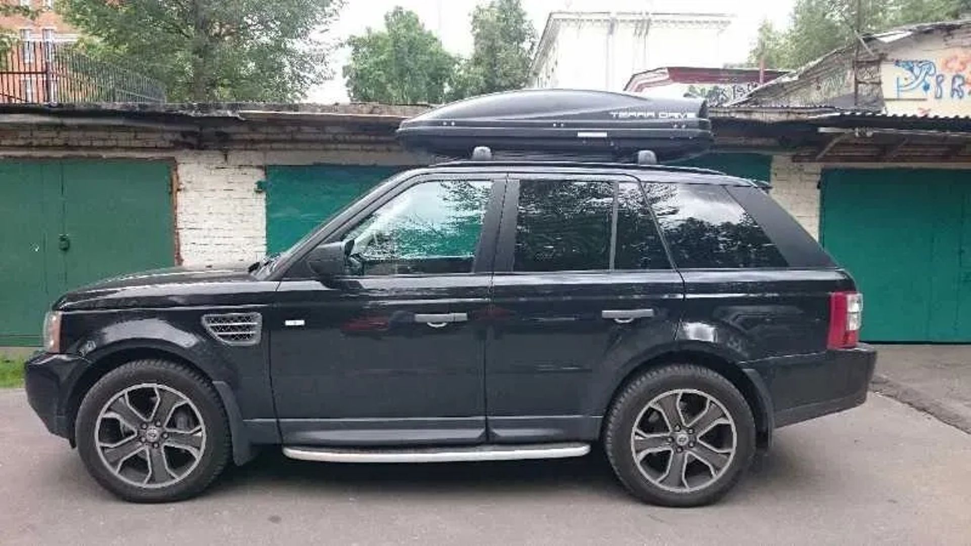 Автобокс автомобільний бокс на дах