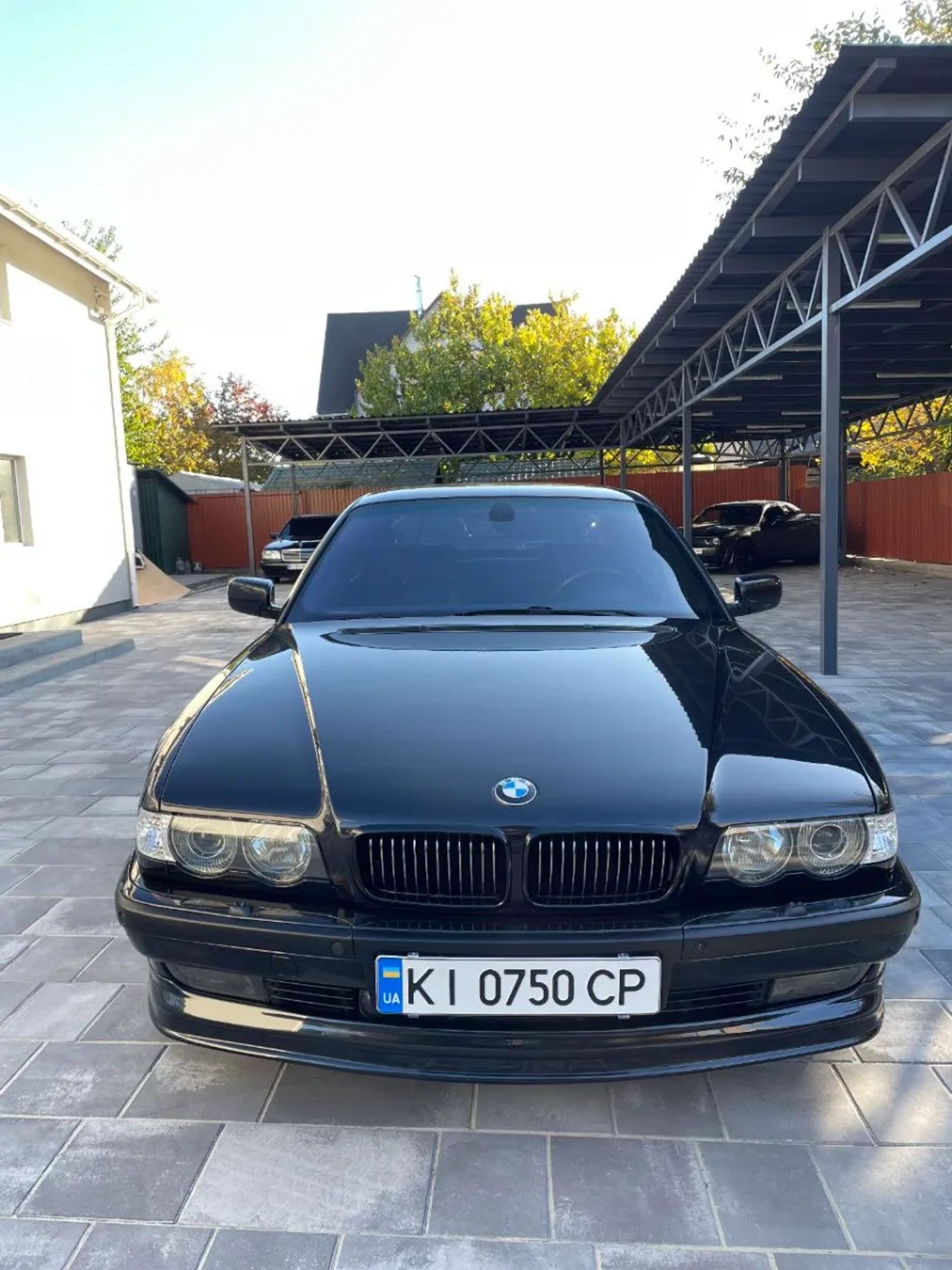 BMW 750i 2001  