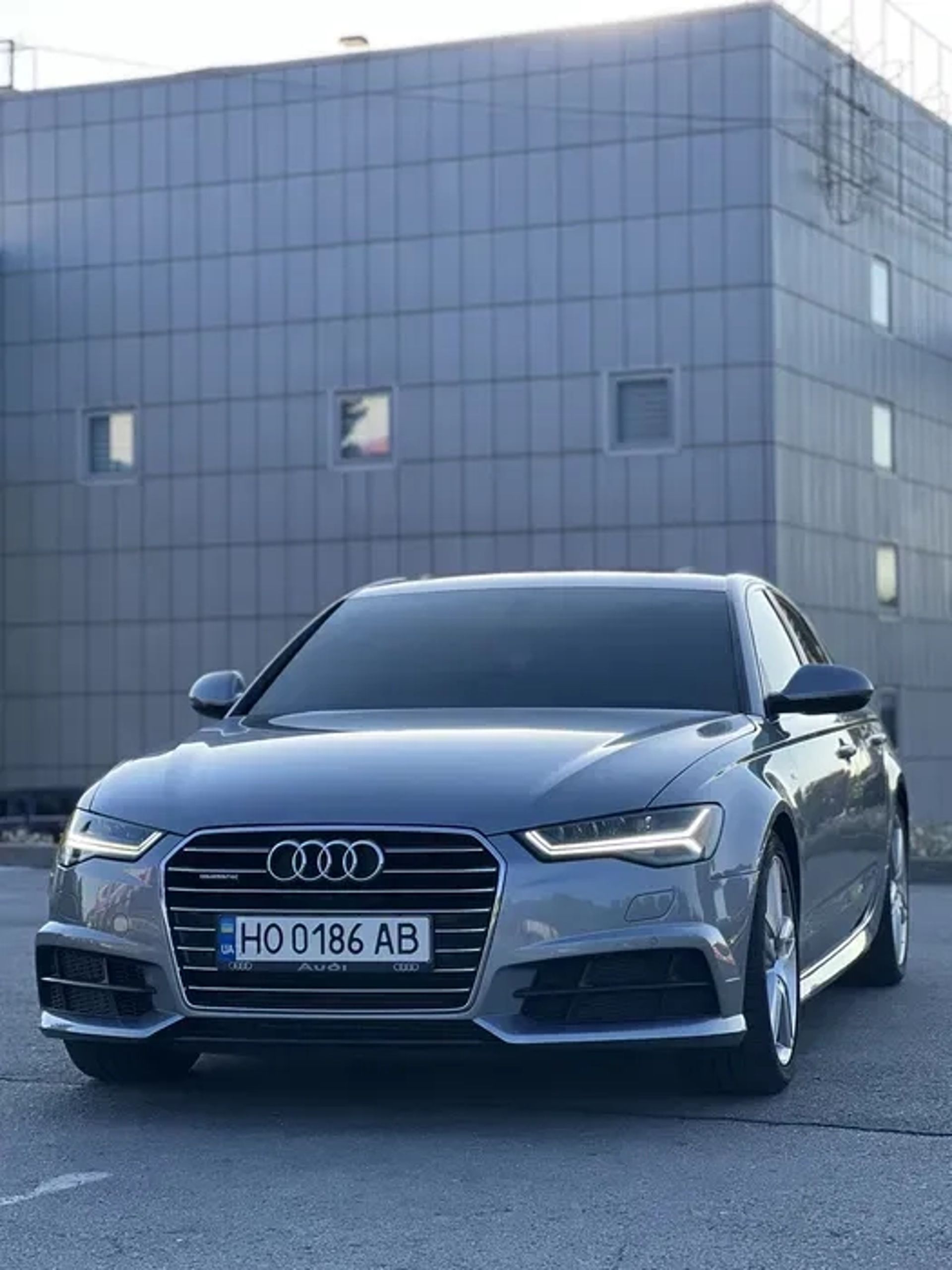 Авто Audi A6 S-line