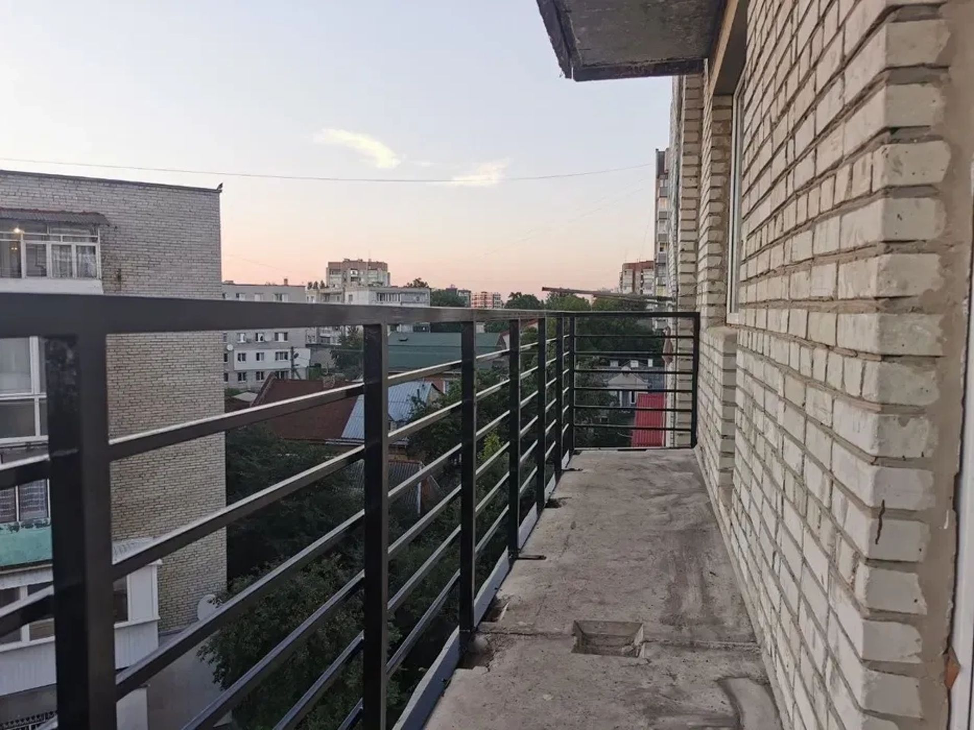 Перила з металу на балкон або лоджію, зварювання під вас