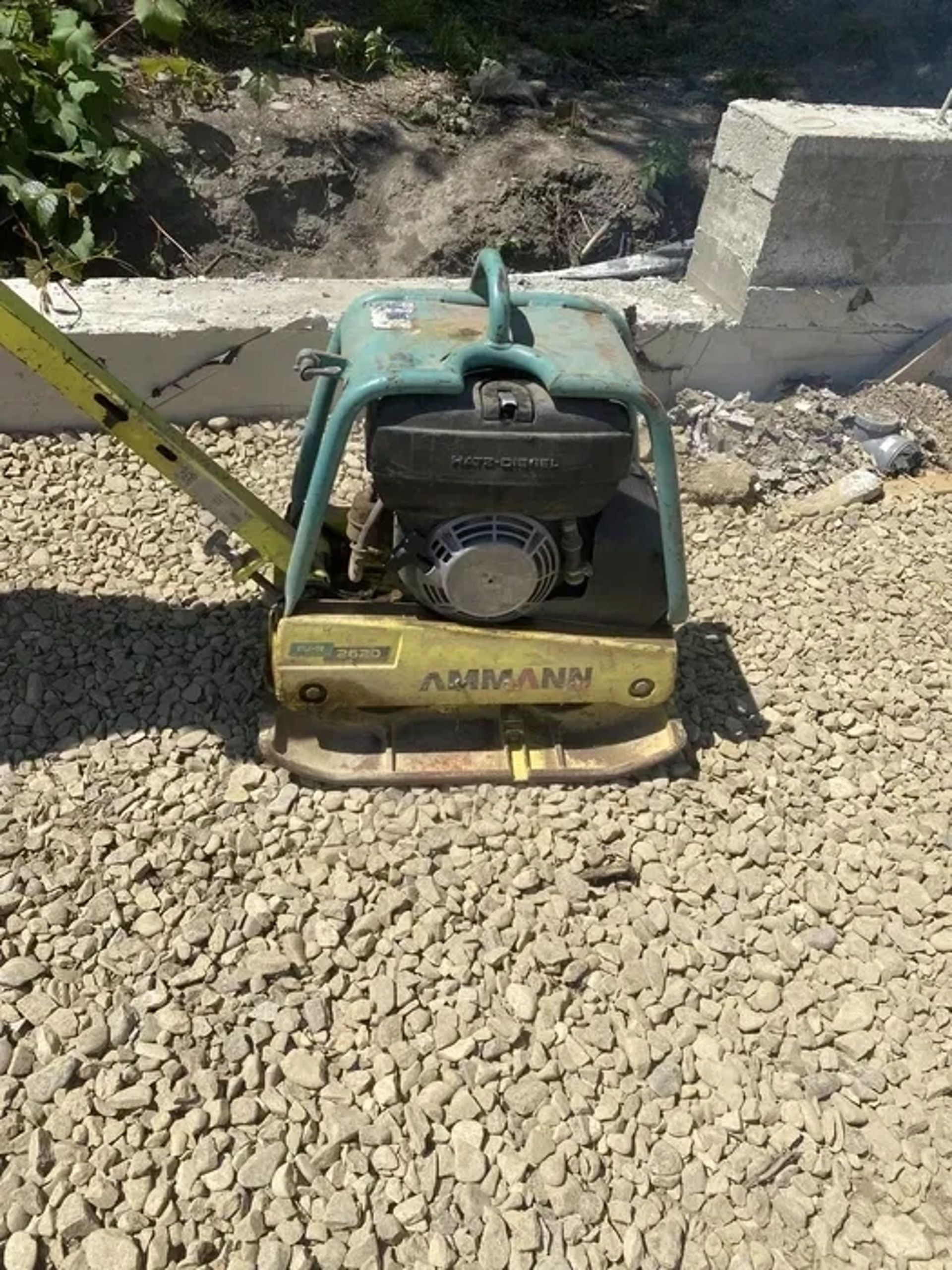 Трамбування Ammann 2620