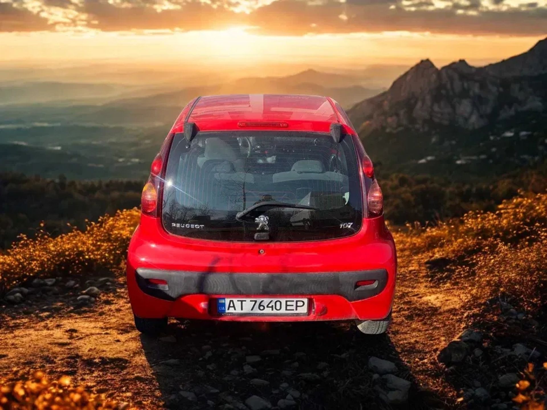 Авто Peugeot 107