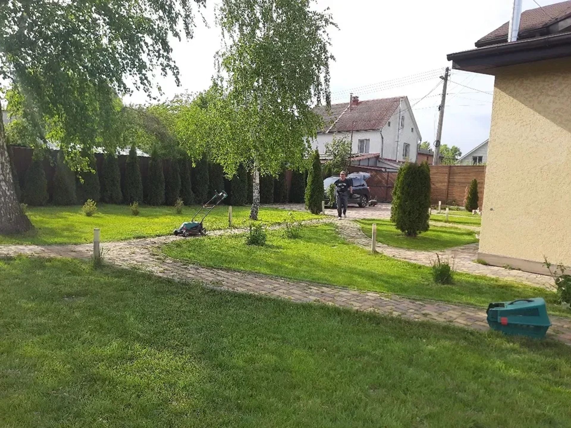 Покос стрижка газону, підживлення Осокорки, Дачний масив