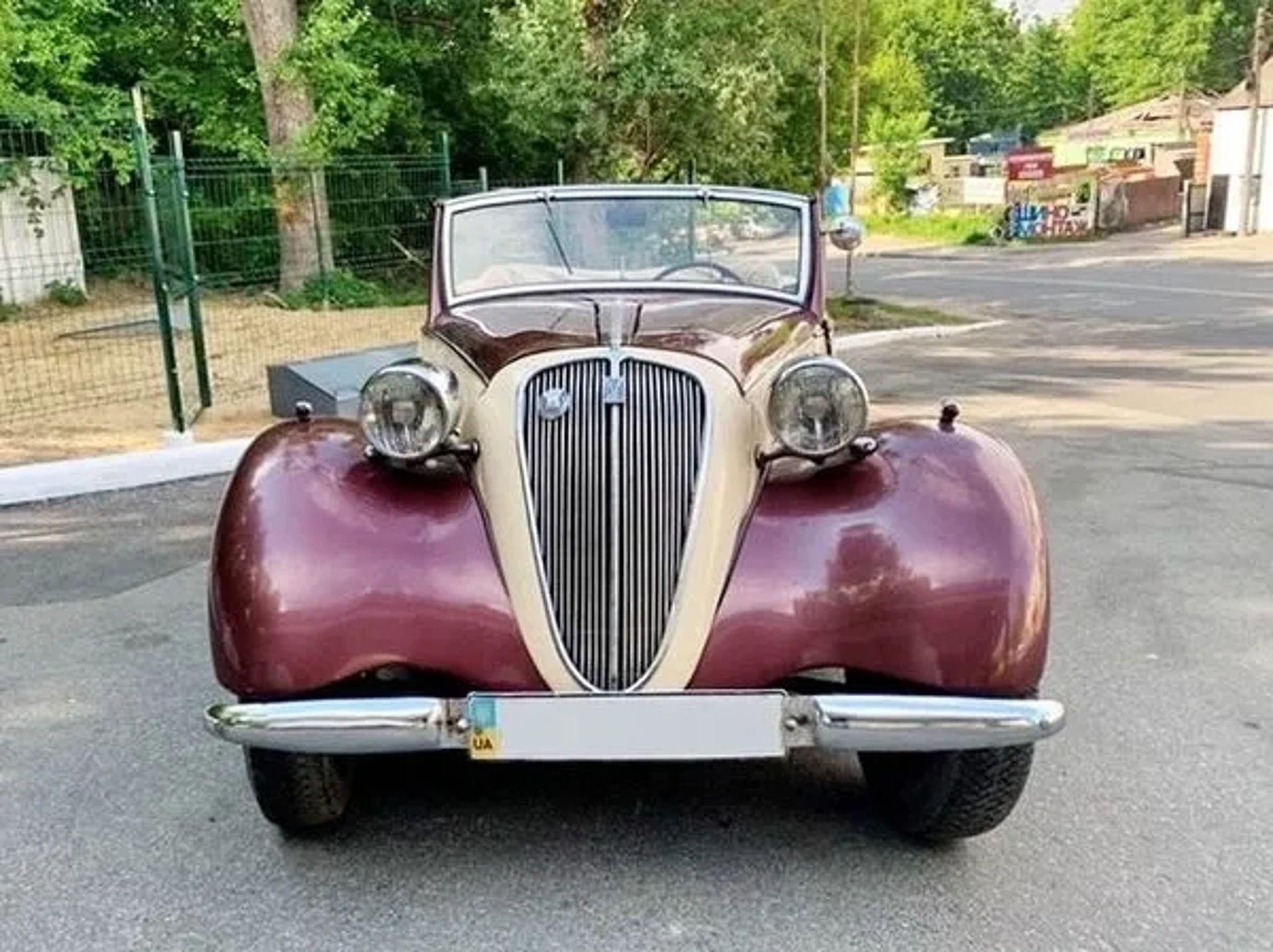 197 Ретро кабріолет на весілля зйомки Fiat Topolino
