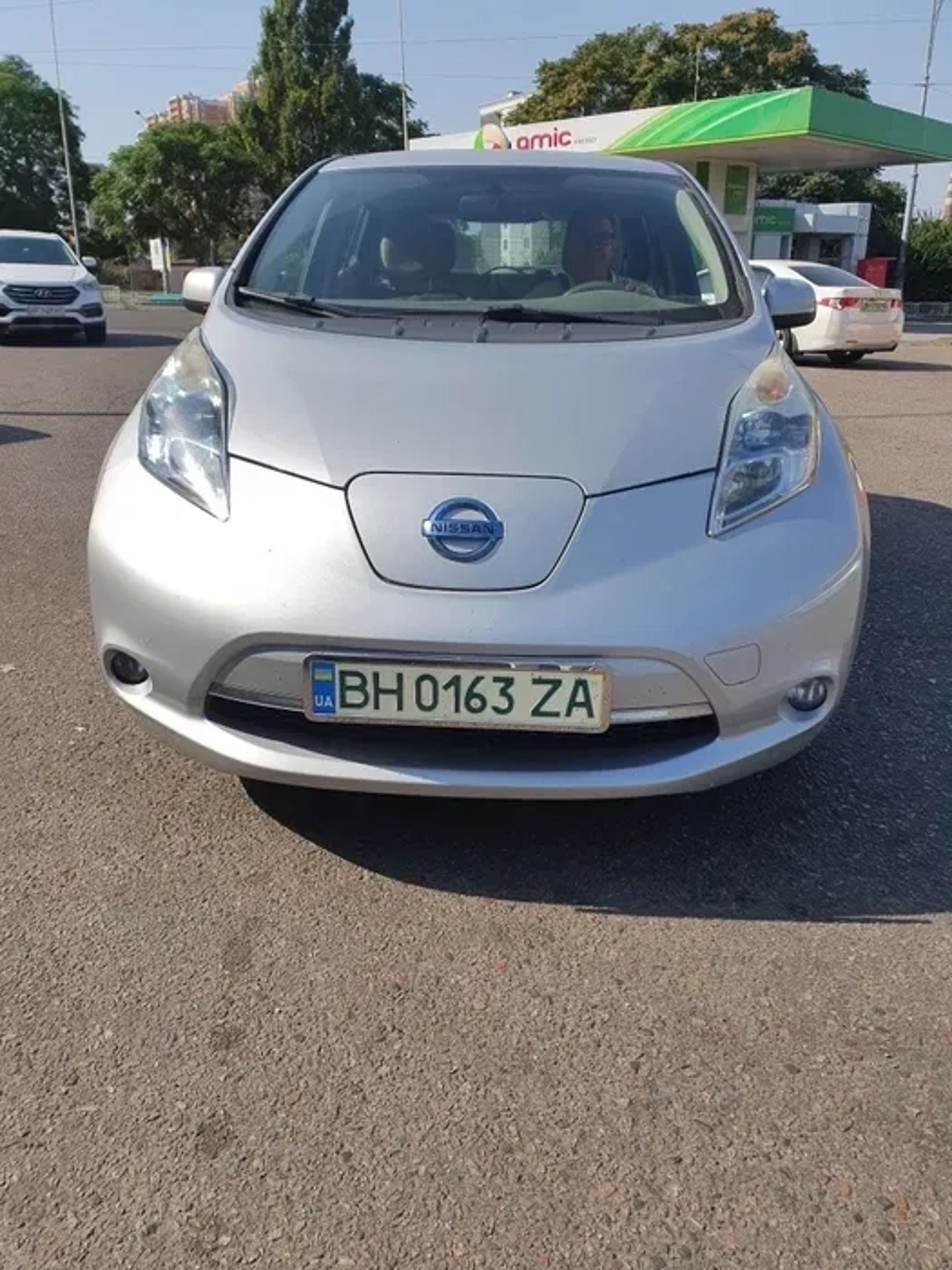 Nissan Leaf 50kwt, 350km, 2 роки і машина Ваша