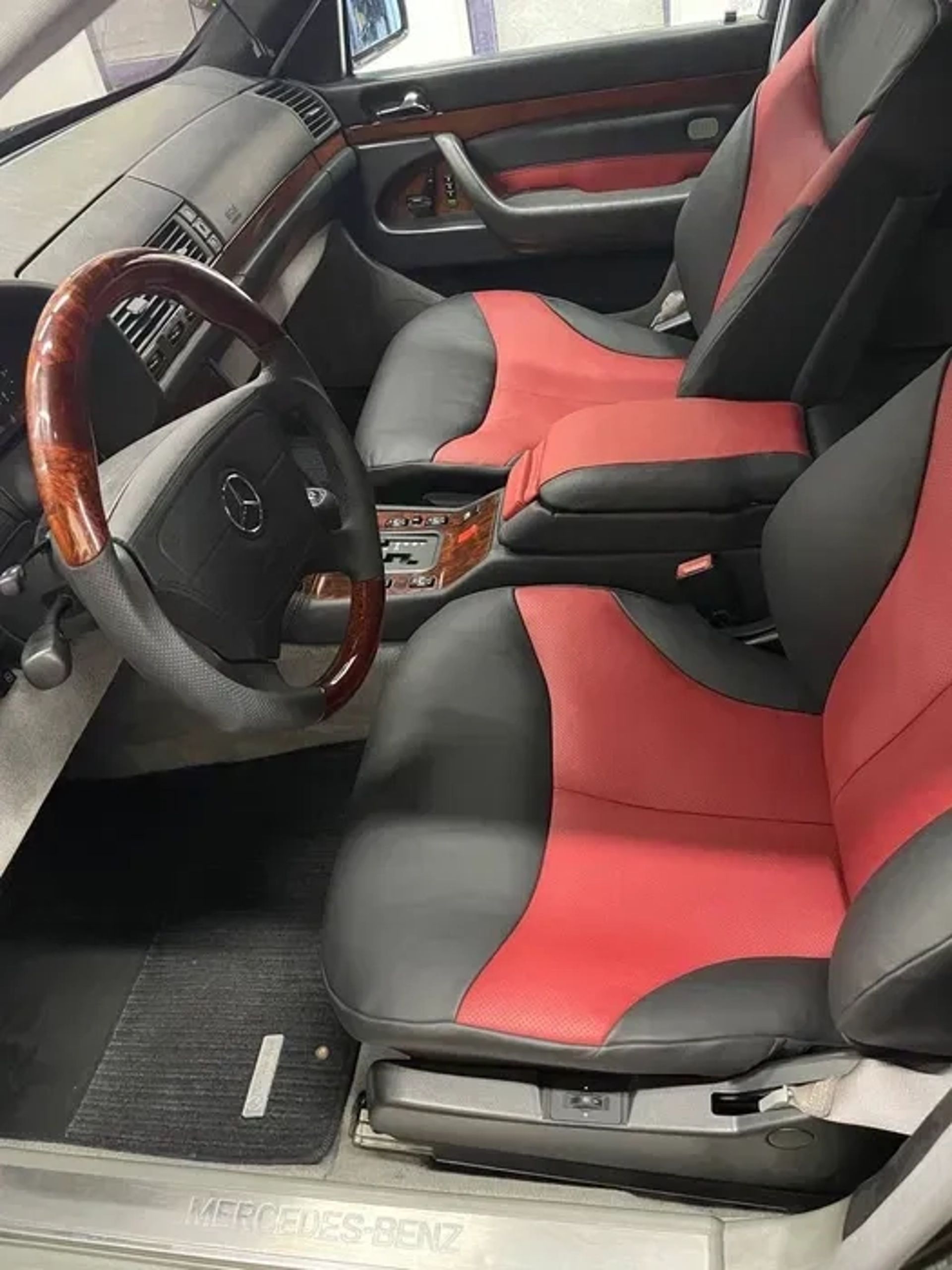 Перетяжка авто, стелі, сидінь, кермо. Автоательє New Era Cars