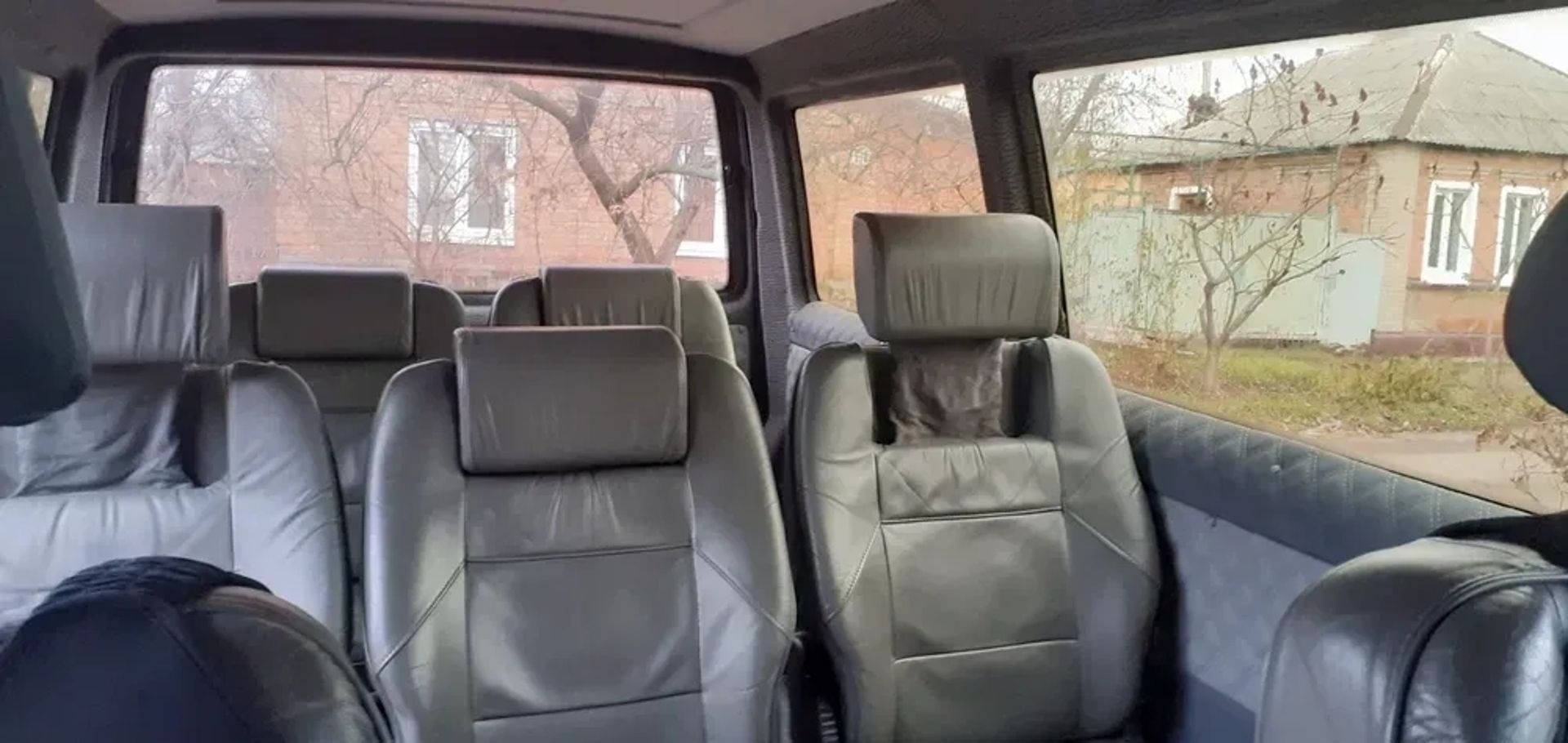 Мікроавтобус Volkswagen Transporter T4 (6 місць)
