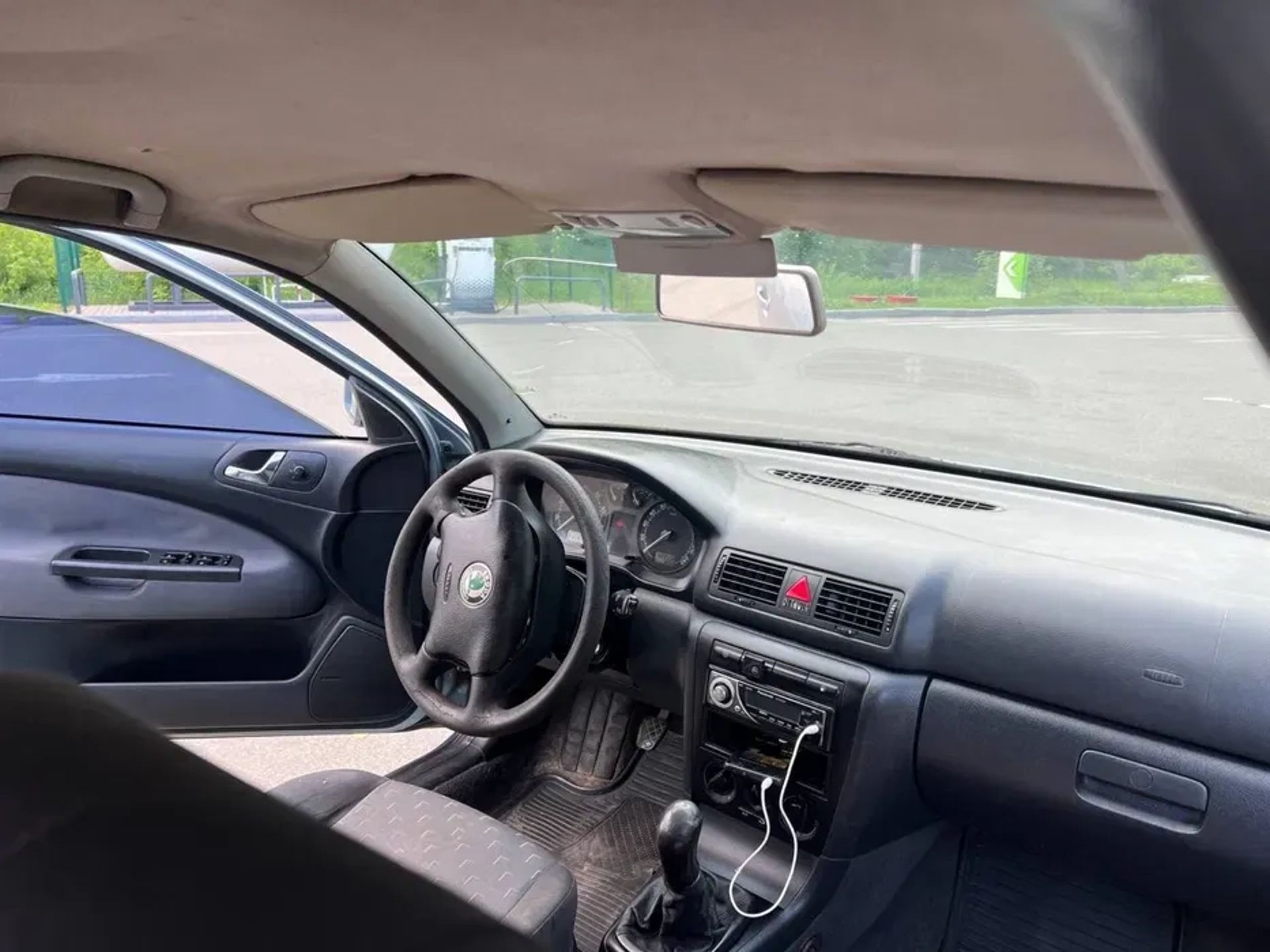 Skoda Tour 1.6 газ/бензин