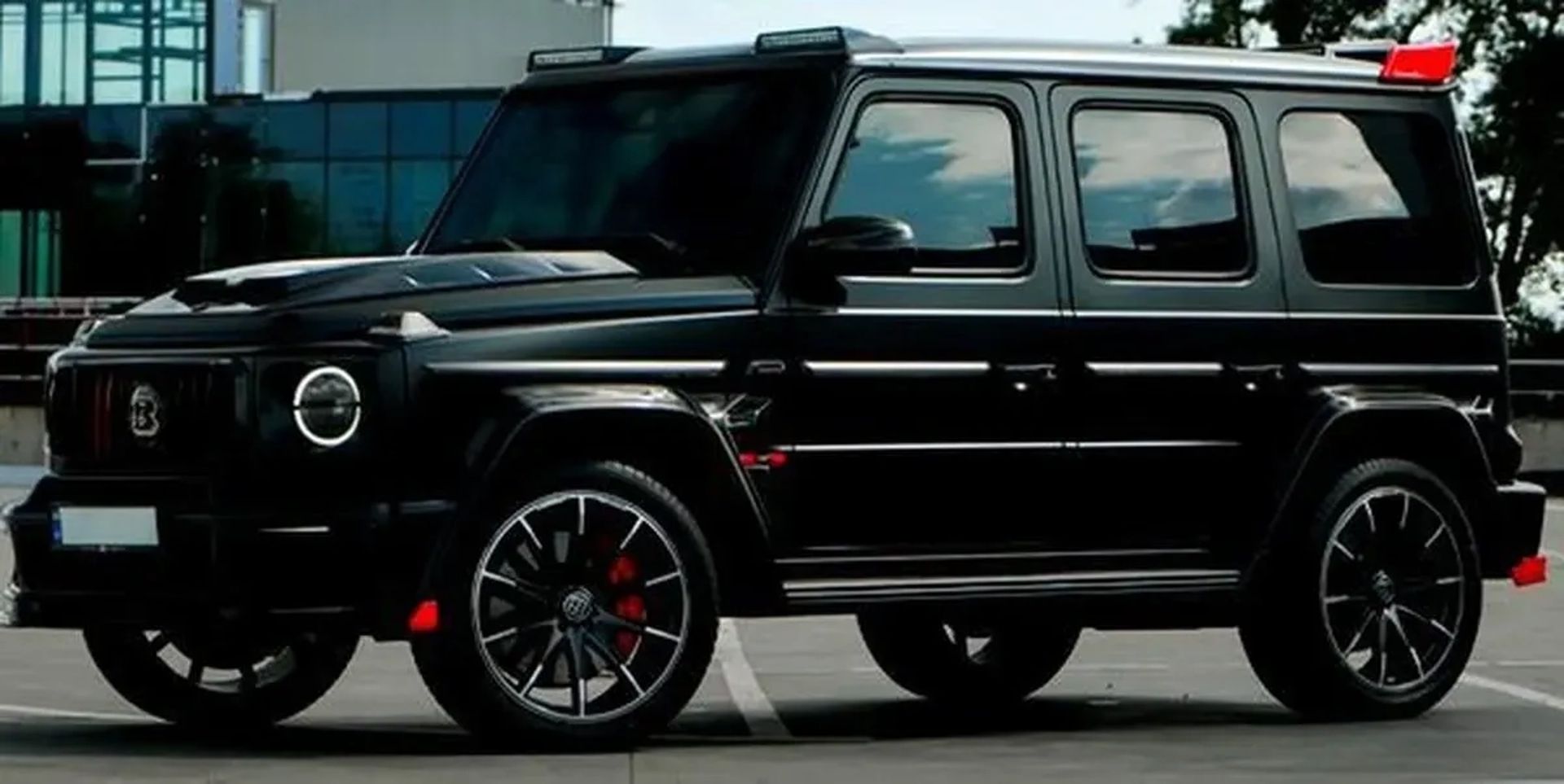 448 Mercedes-Benz G63 AMG (Мерседес Кубік) без водія та з водієм