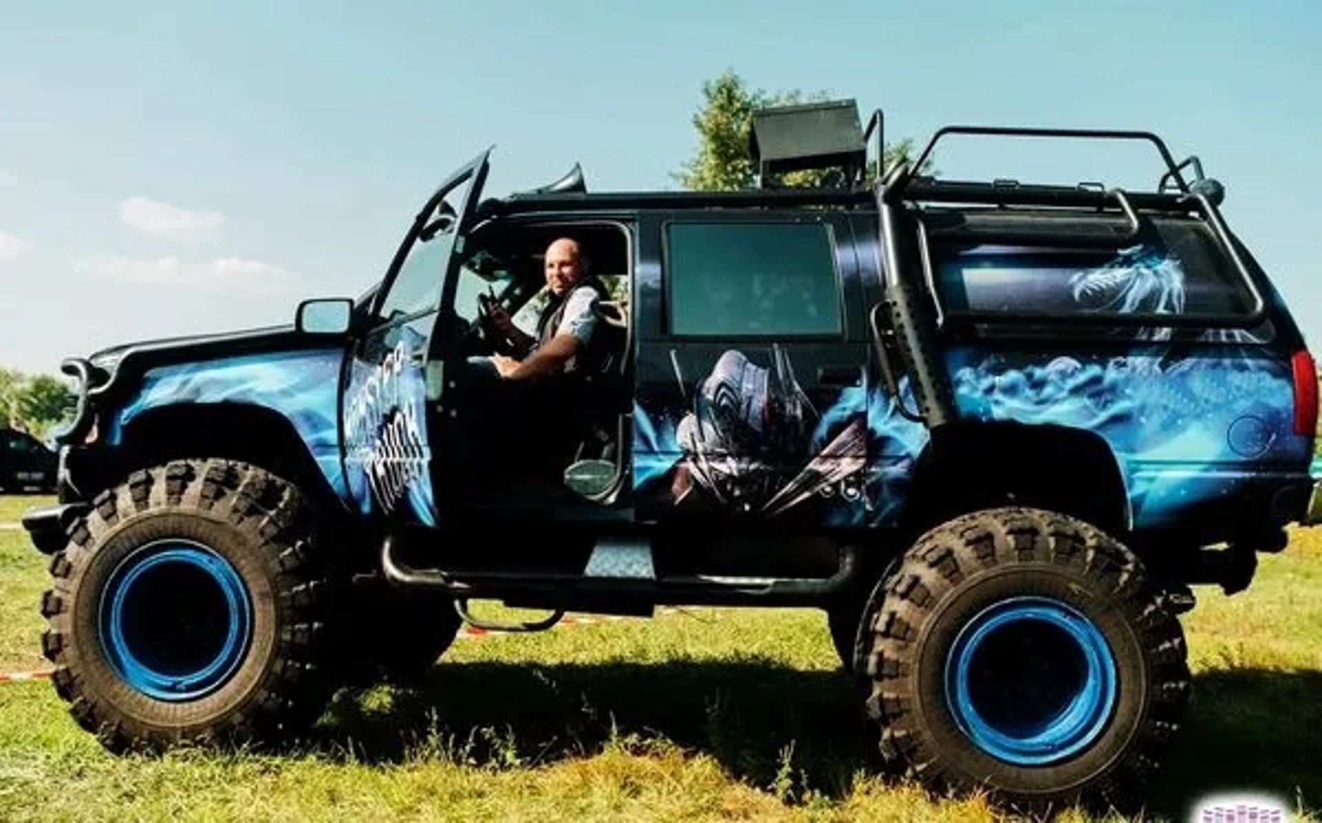077 Monster Truck “Transformer” на день народження