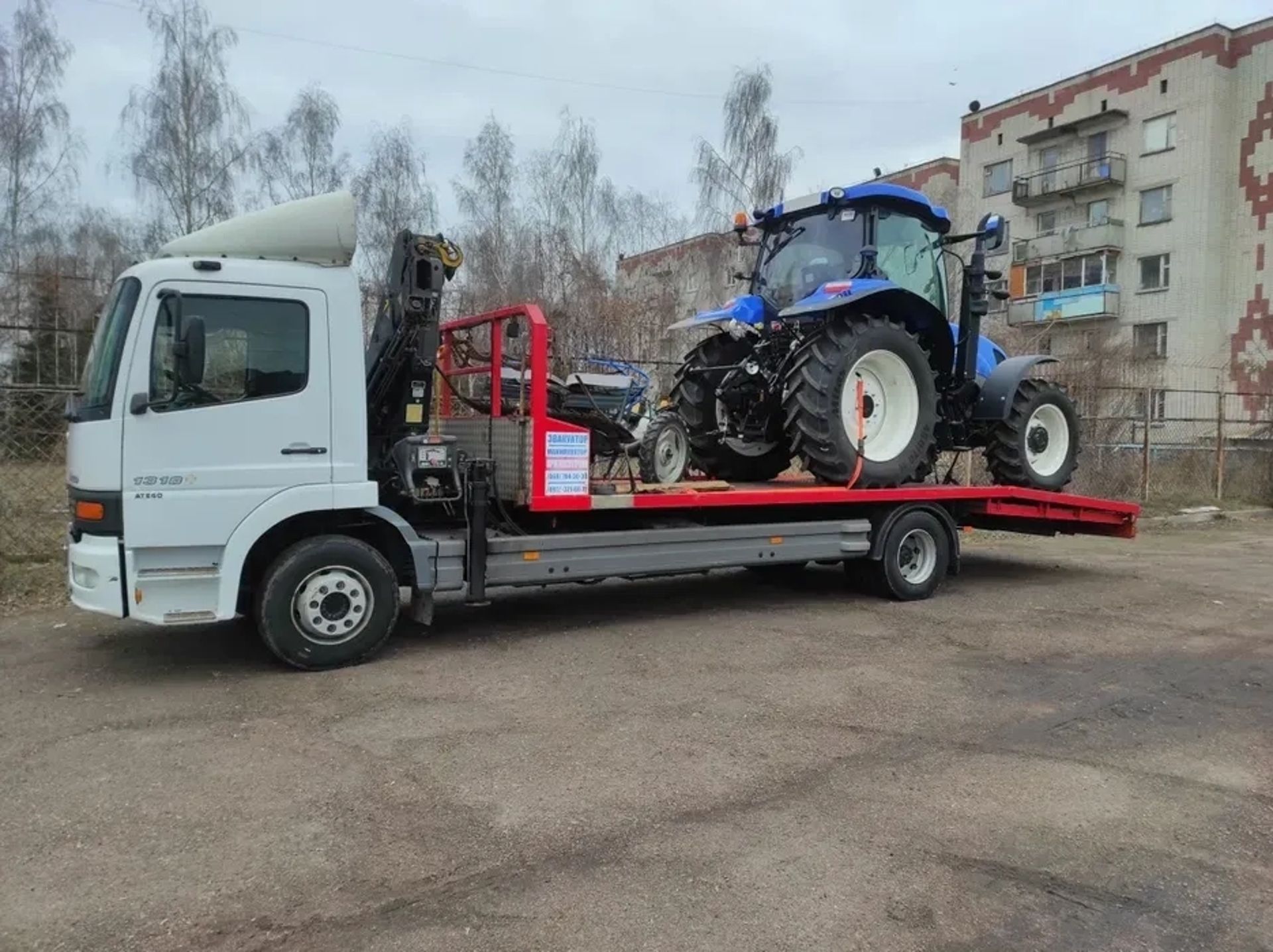 Евакуатор -маніпулятор Mercedes-Benz Atego 1318