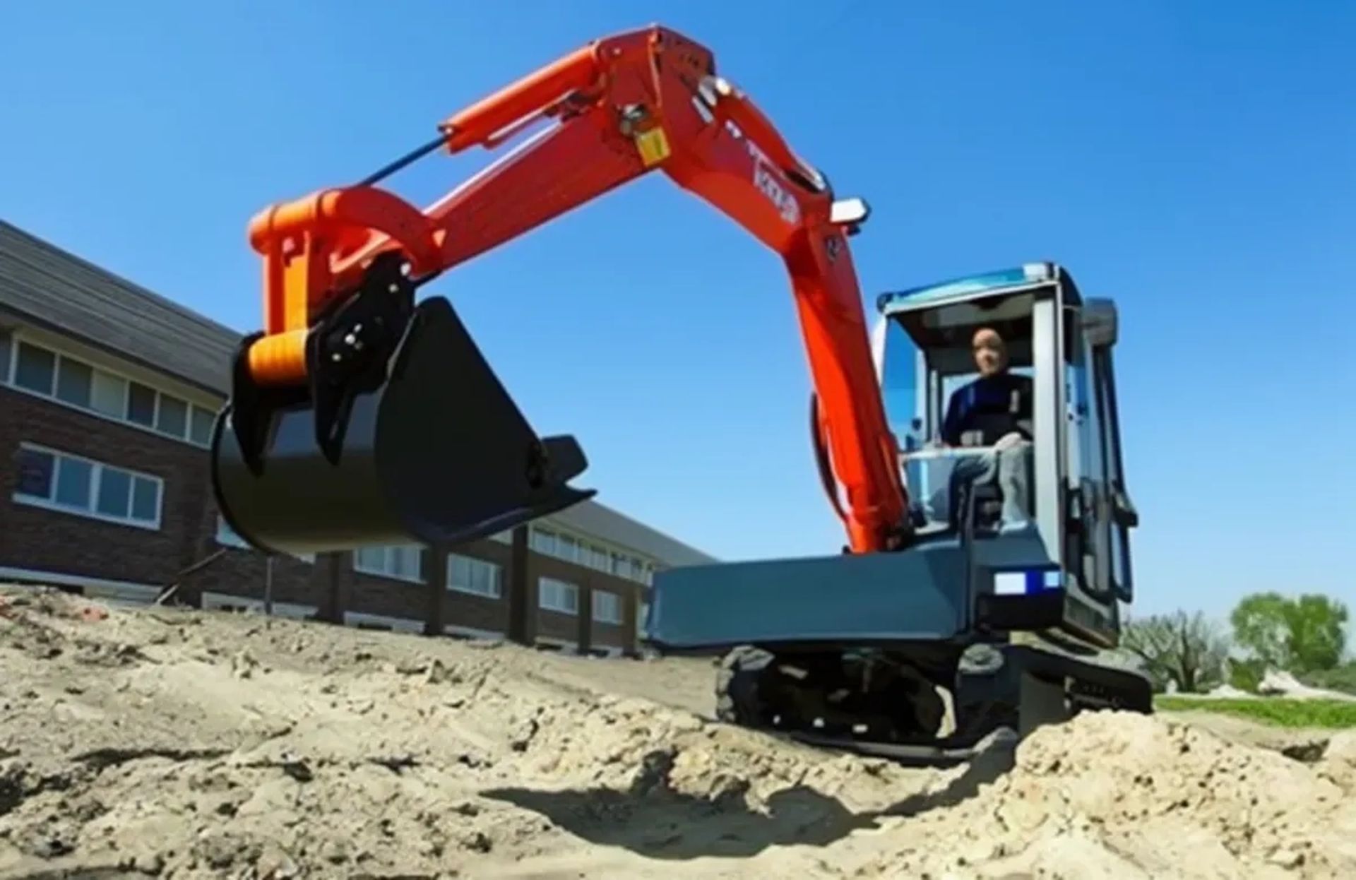 Міні-екскаватор Hitachi ZX25 серії ZAXIS