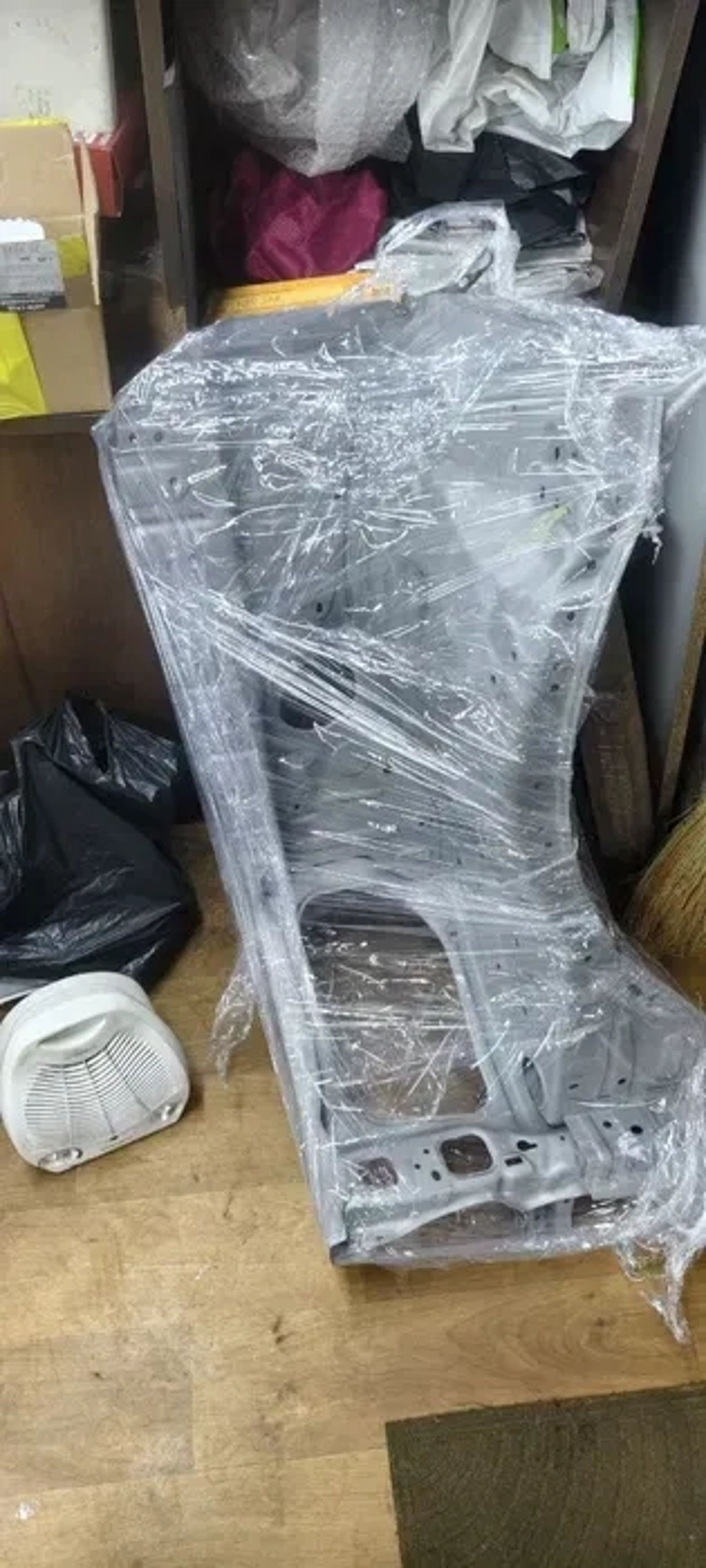 Очистка металу від іржі-піскоструйна очистка