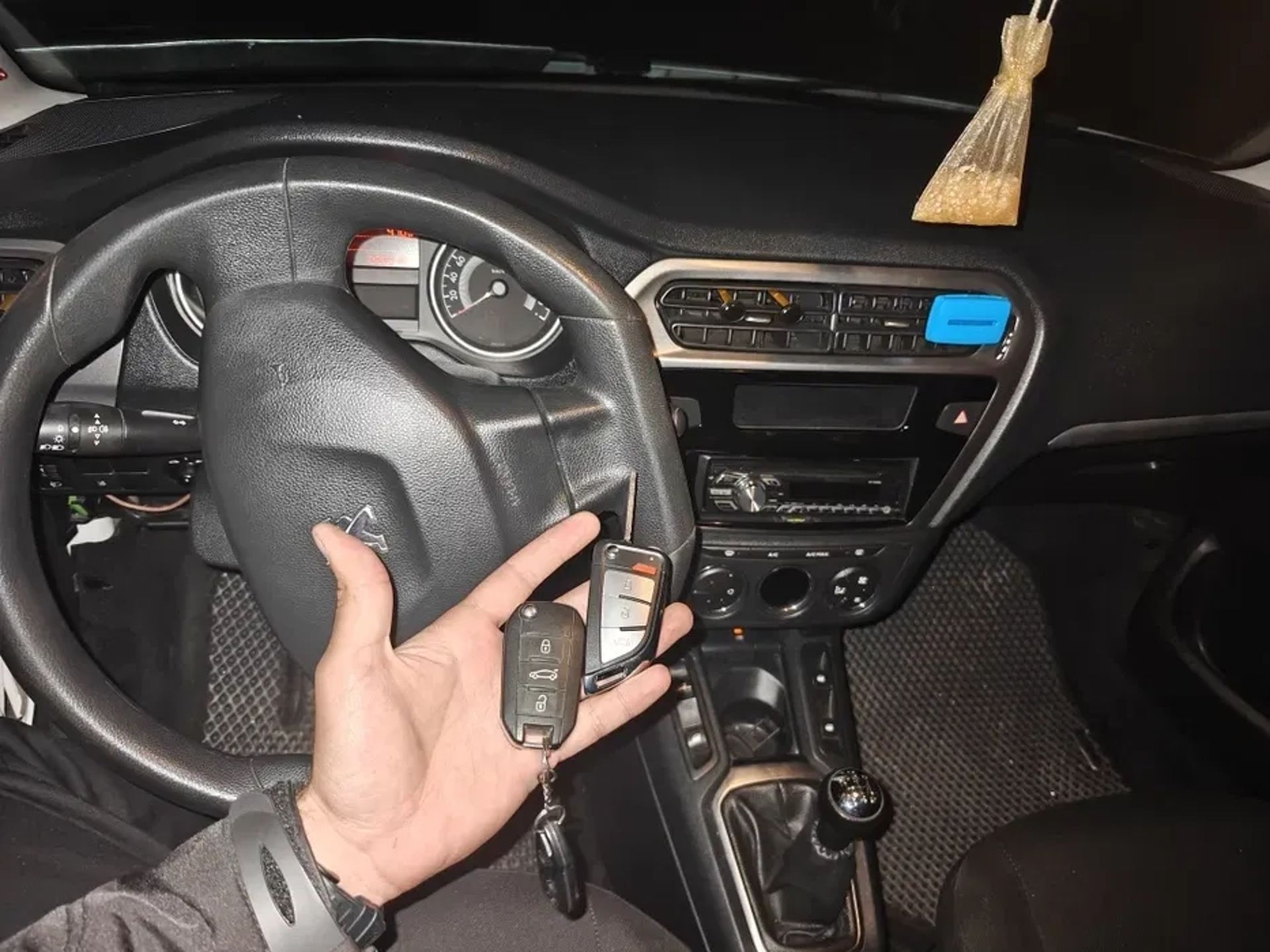 Автоключі, виготовлення, дублікат, ключі, аварійне відкриття 3 000 грн.