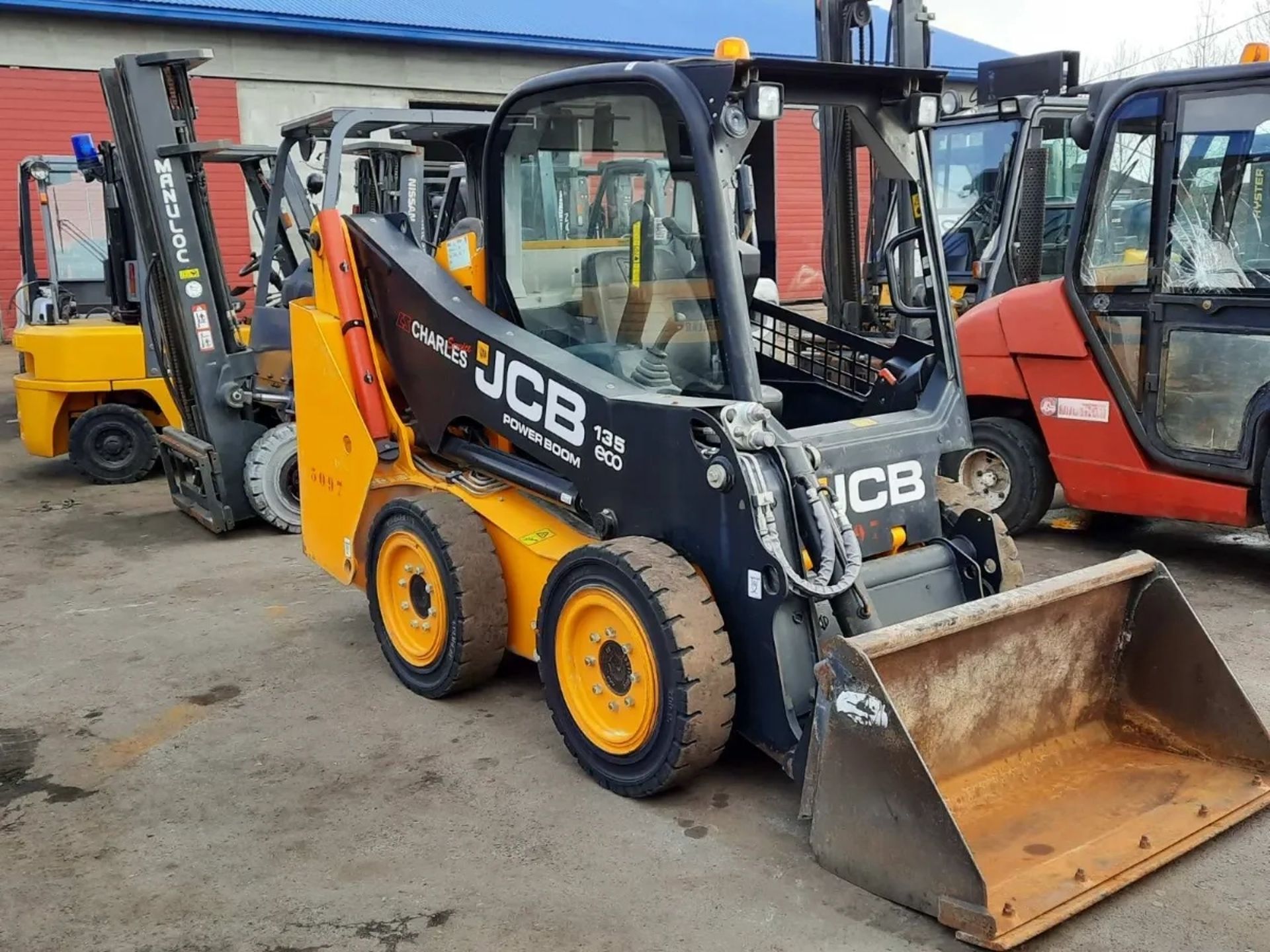 Навантажувач JCB 135 eco 48 к.с.