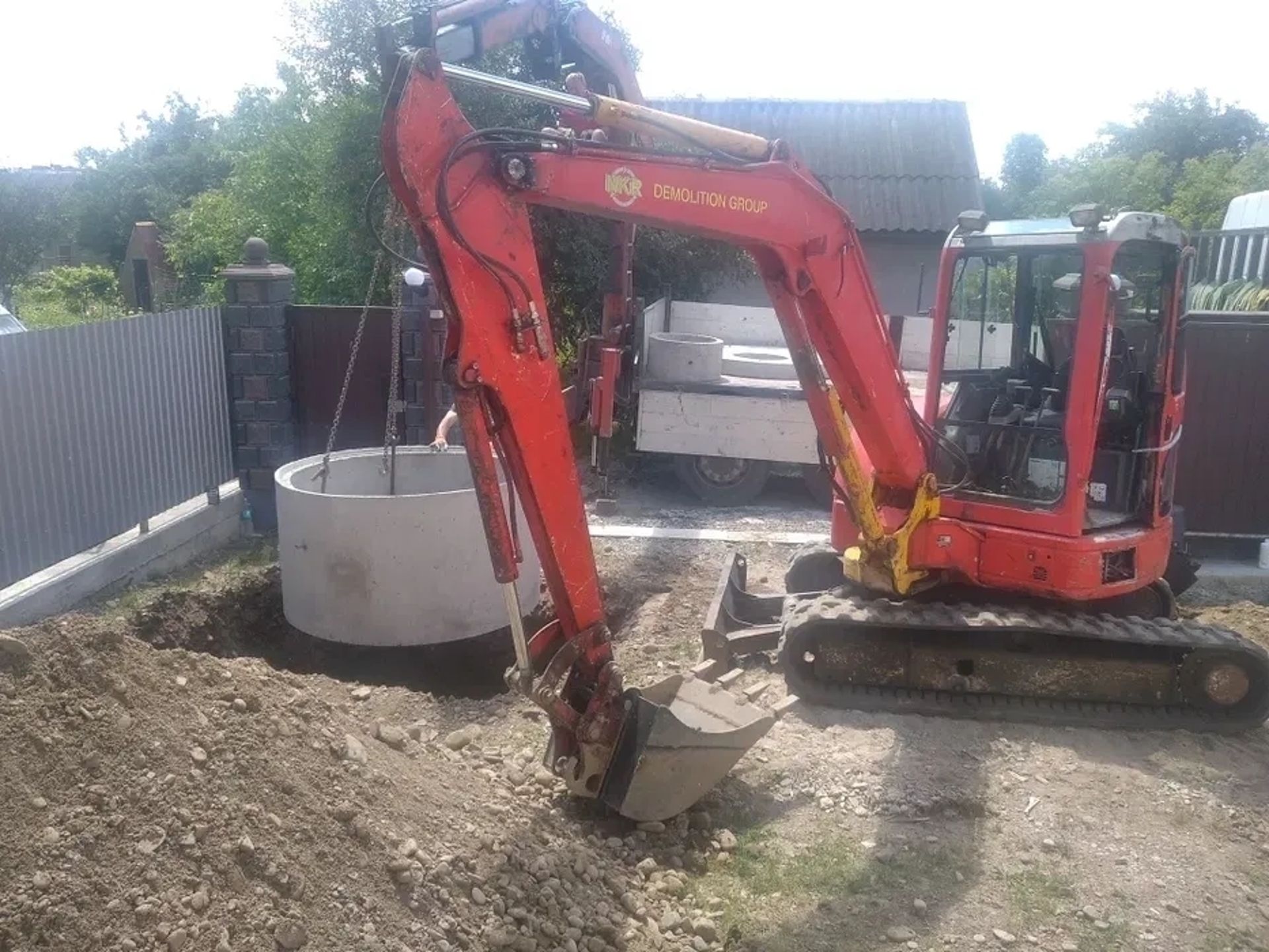 Гусеничний міні-екскаватор Komatsu
