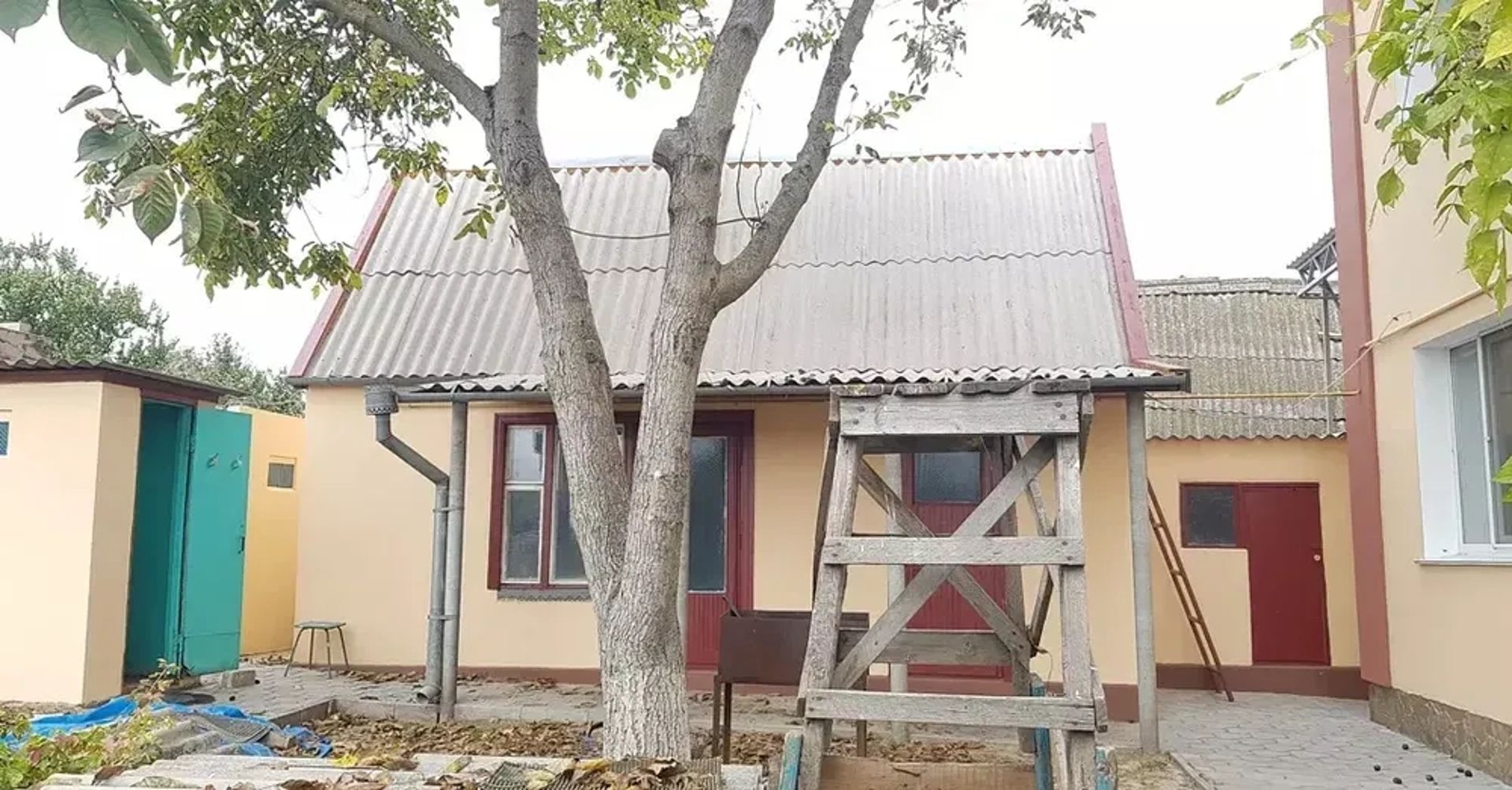 Утепление фасадов частных домов и 1й этаж квартир качественно