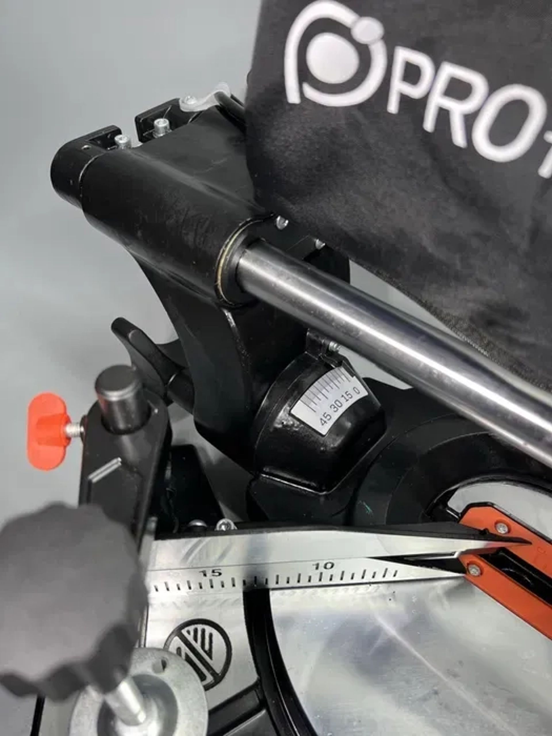 Пила торцювальна з протяжкою PROton Протон PDT-255PL На 2000 Вт