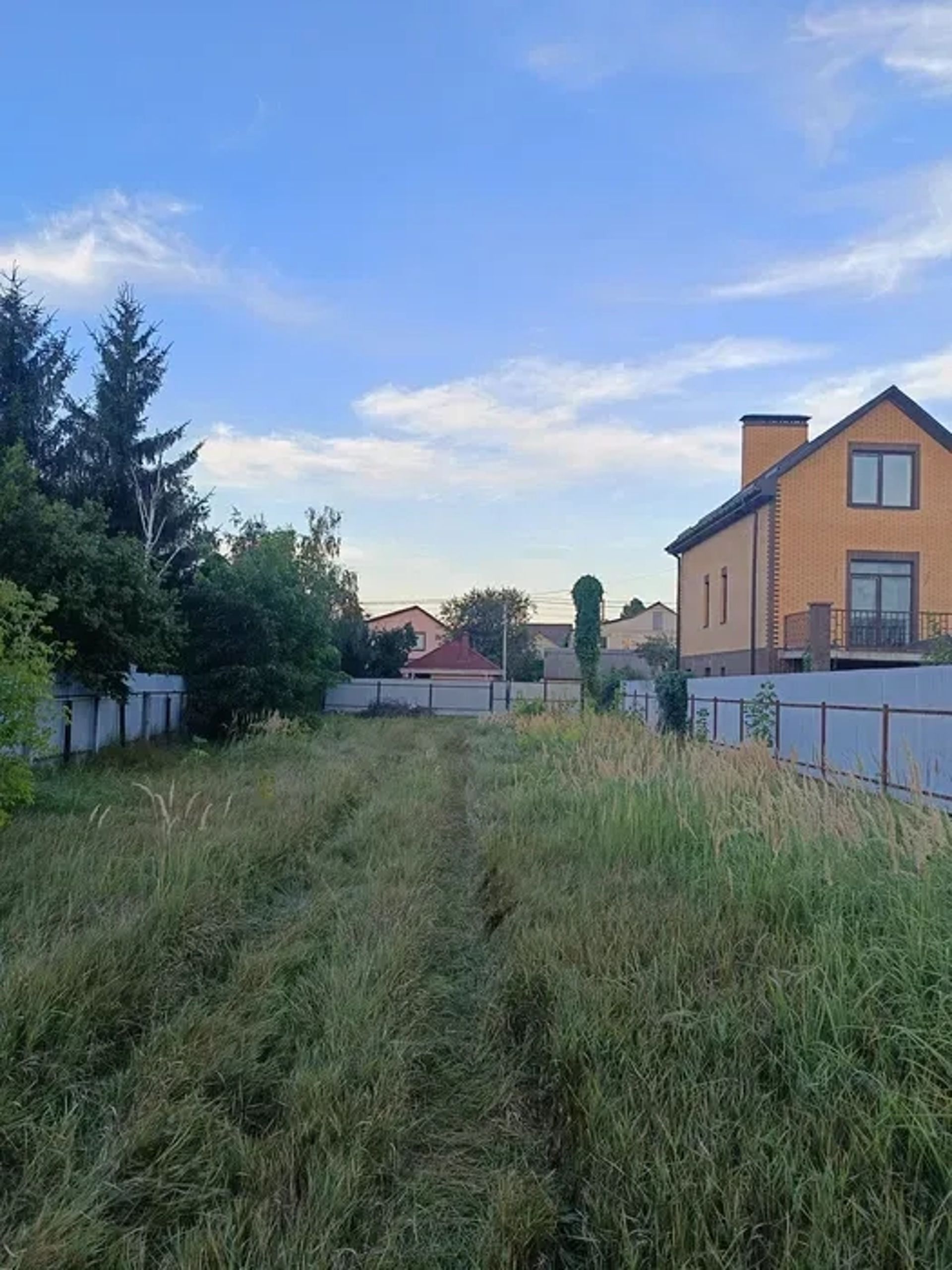 Земельна ділянка