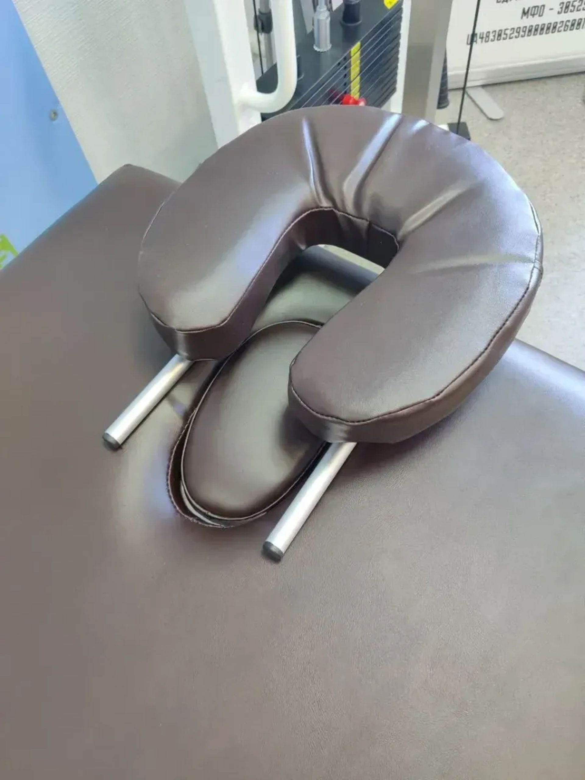 Масажний стіл складний Rehab