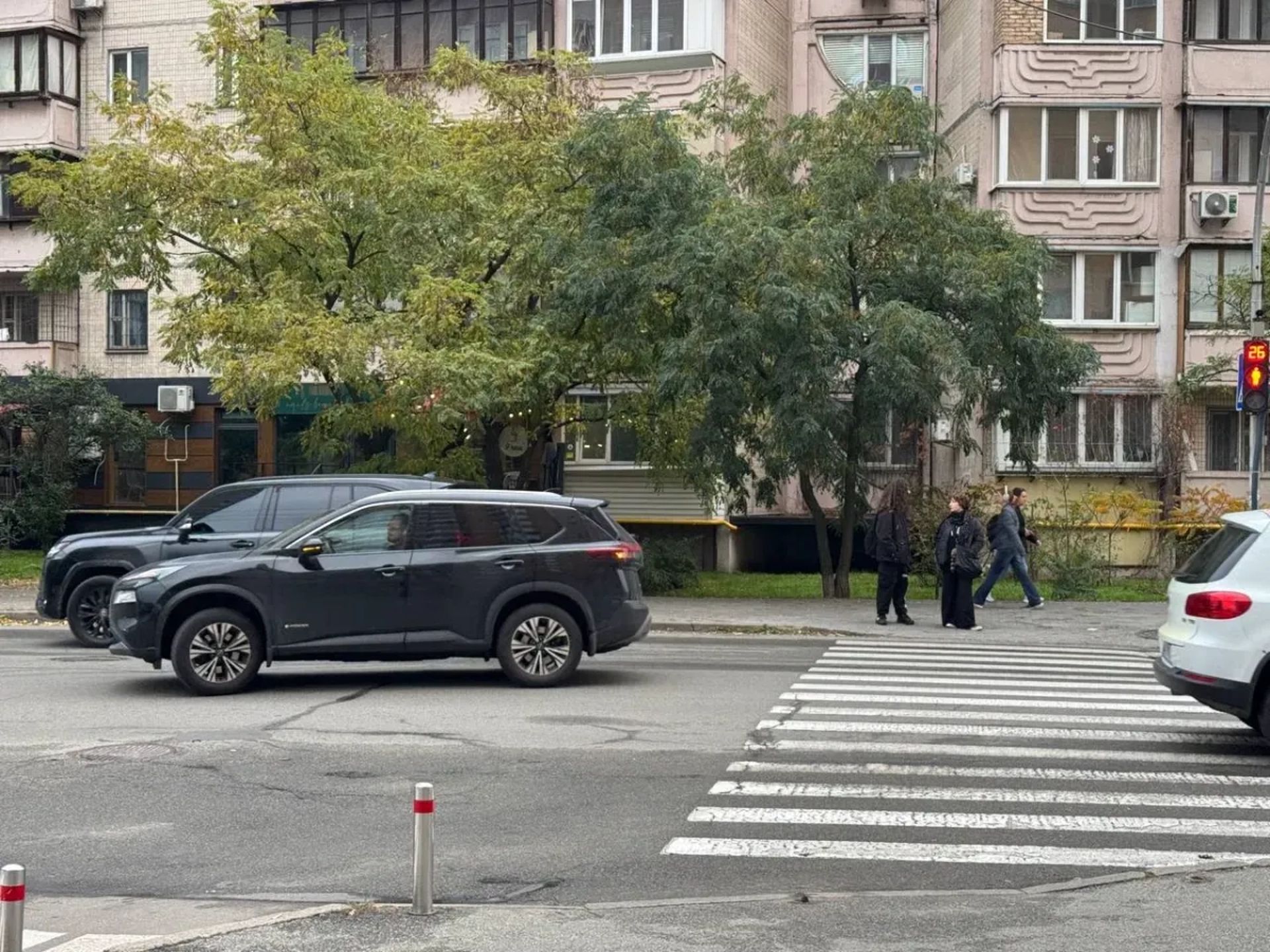 Фасадне приміщення 80 м2 в Дарницькому районі