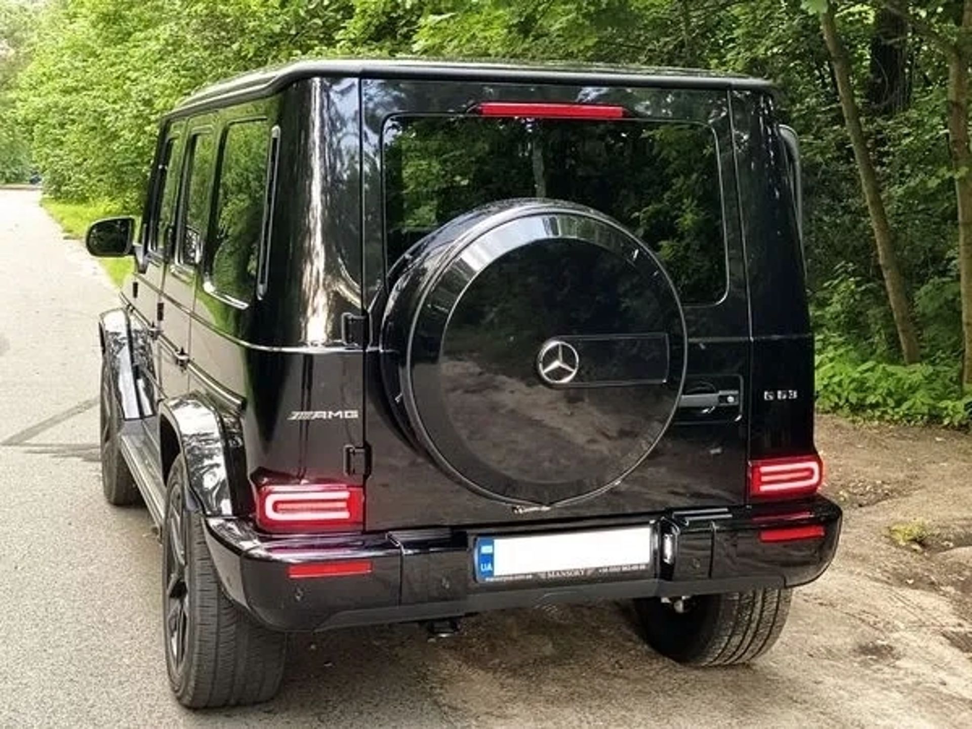 132 НОВИЙ Mercedes-Benz G63 AMG G-Manufaktur Гелік Кубік