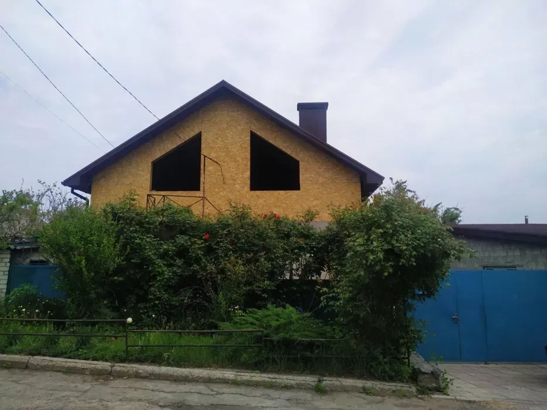 Ремонт покрівлі крыш дахів,шифер Покрівля дахів,руберойд,мансарда