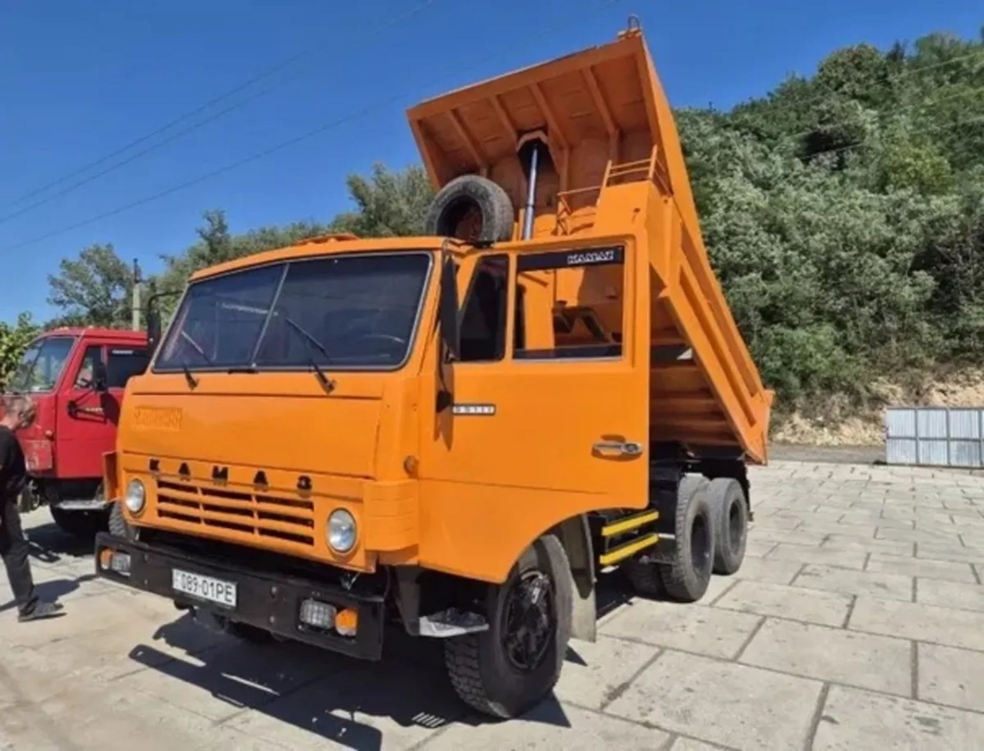 Автомобіль-самоскид КамАЗ-5511