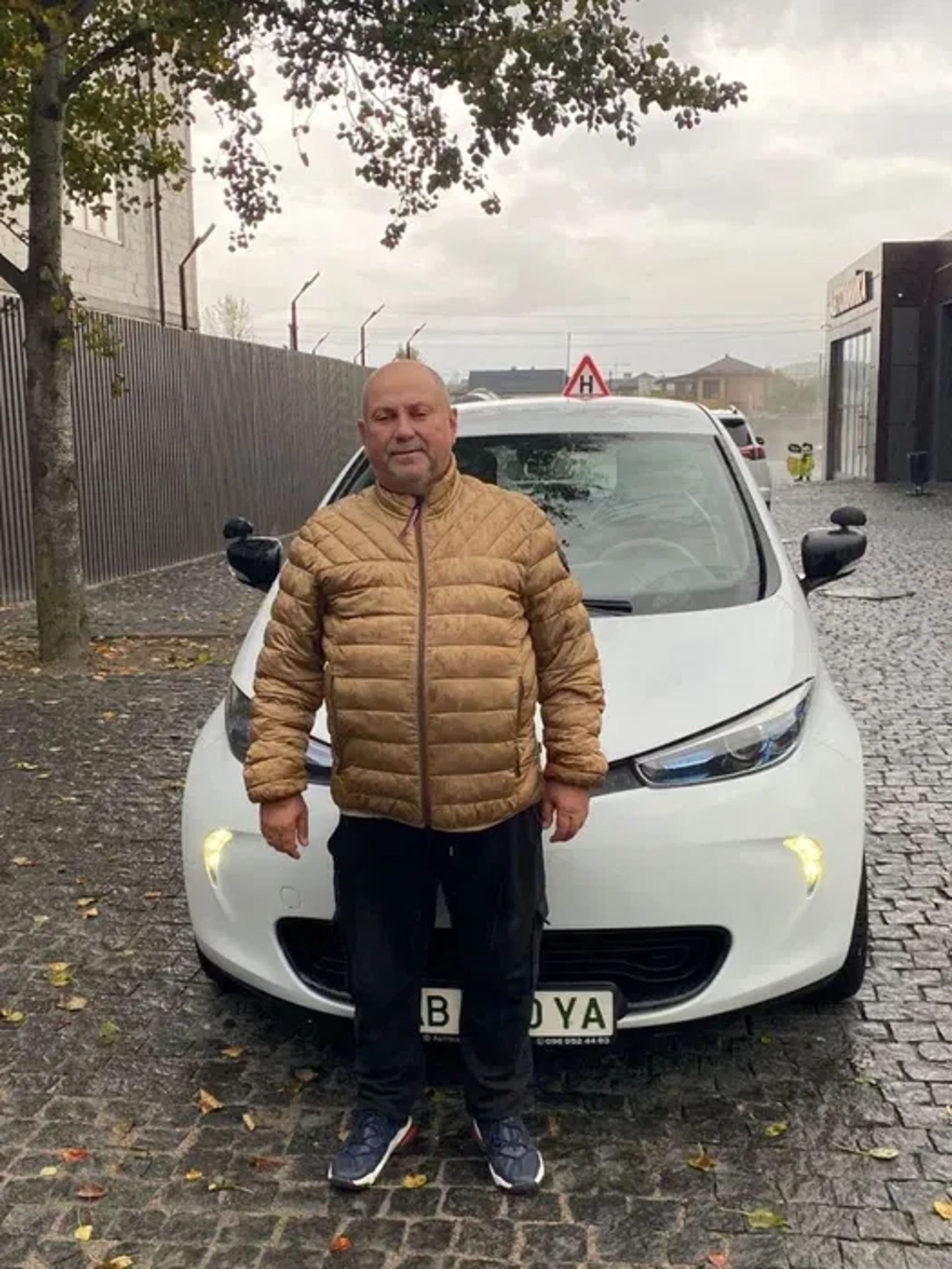 Автоінструктор. Автомат. Додаткові та індивідуальні уроки