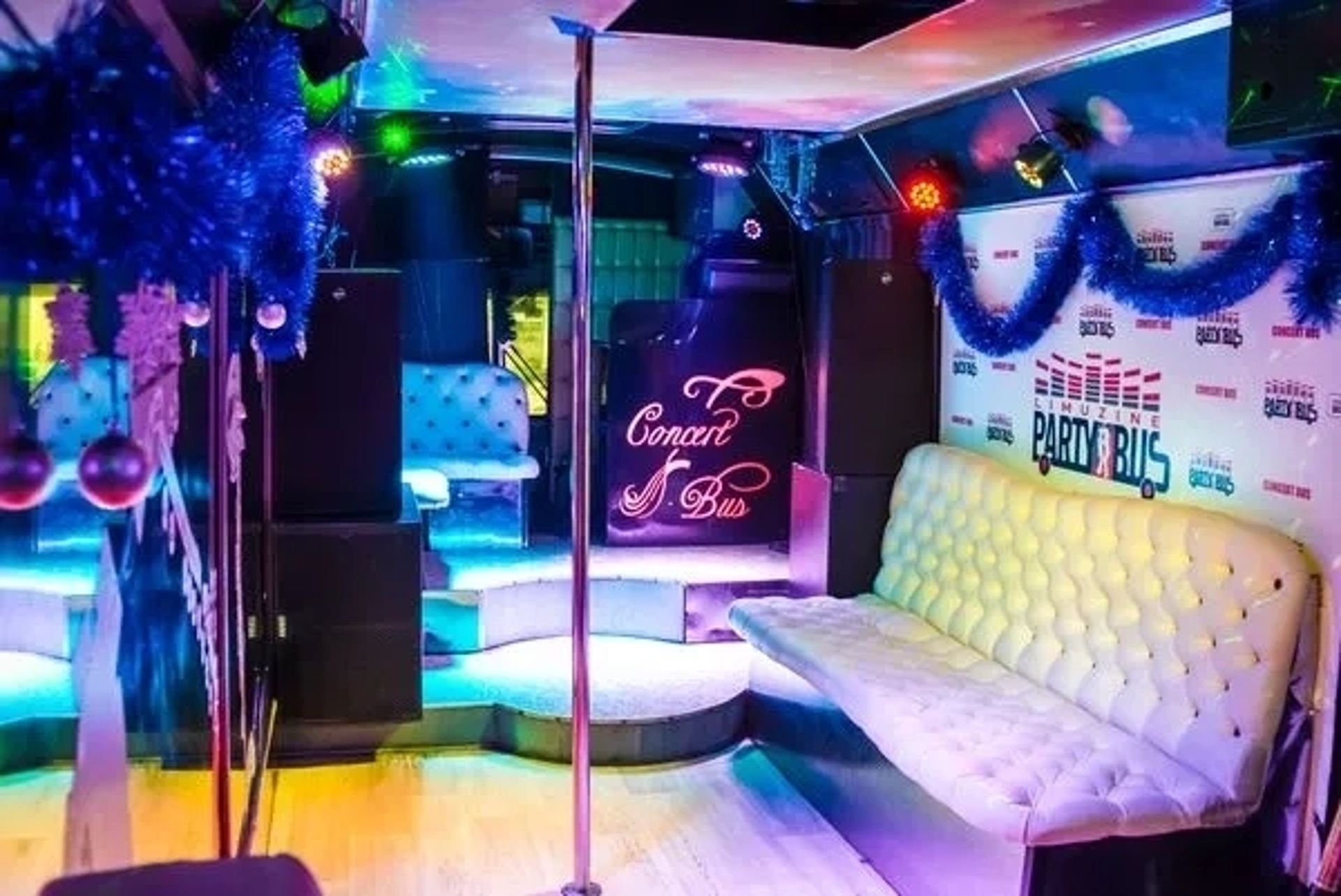 367 Автобус Party Bus Move & Play на дитяче свято